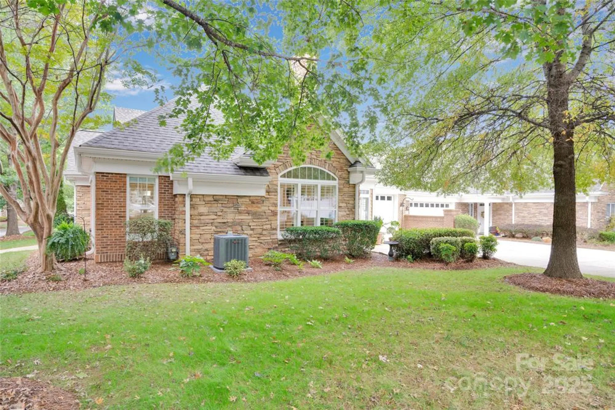 Property Slideshow image 31 of 46 | 2742 circa dr, Matthews, NC, 28105