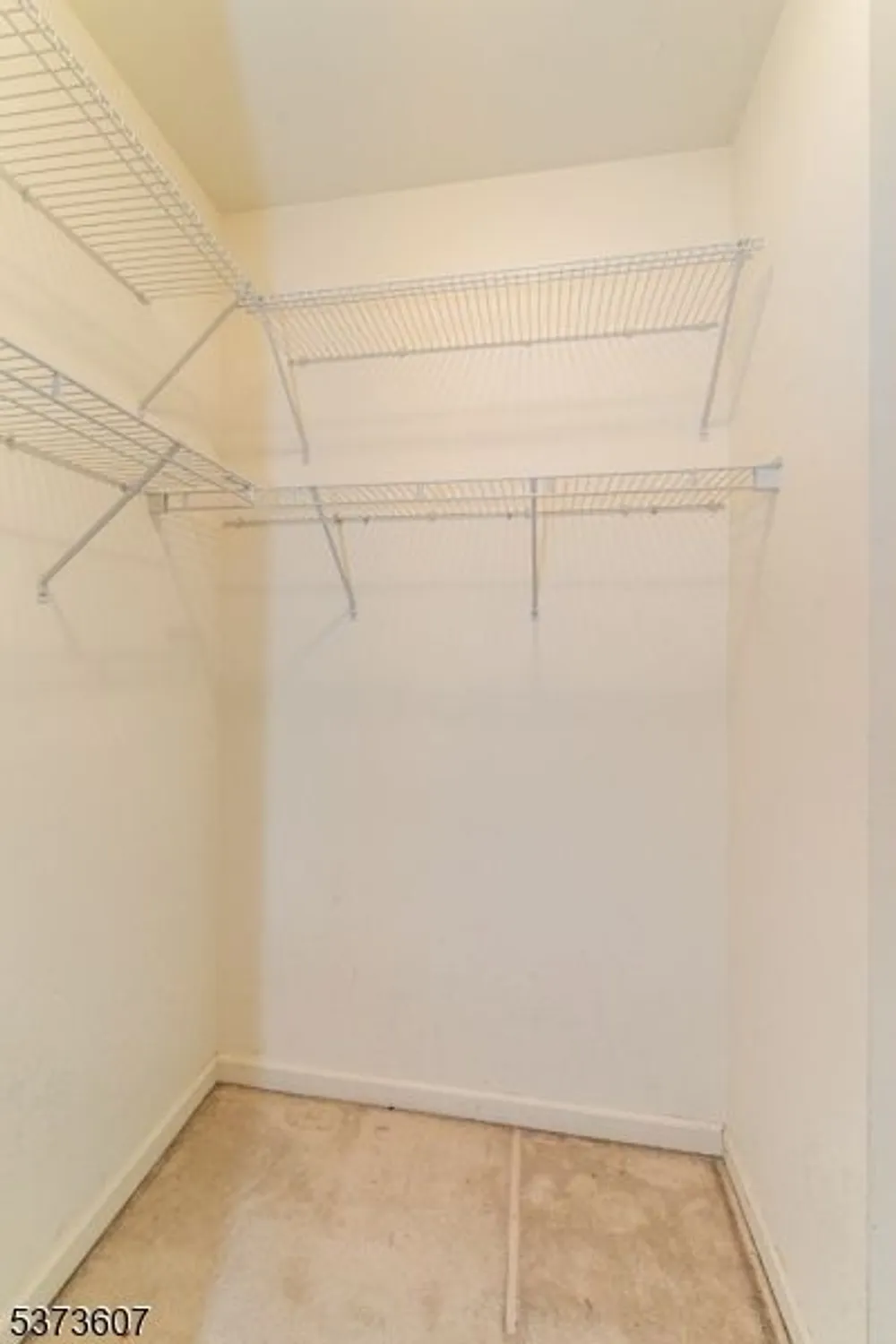 Property Slideshow image 15 of 27 | 11 fairchild ln, Sussex, NJ, 07461