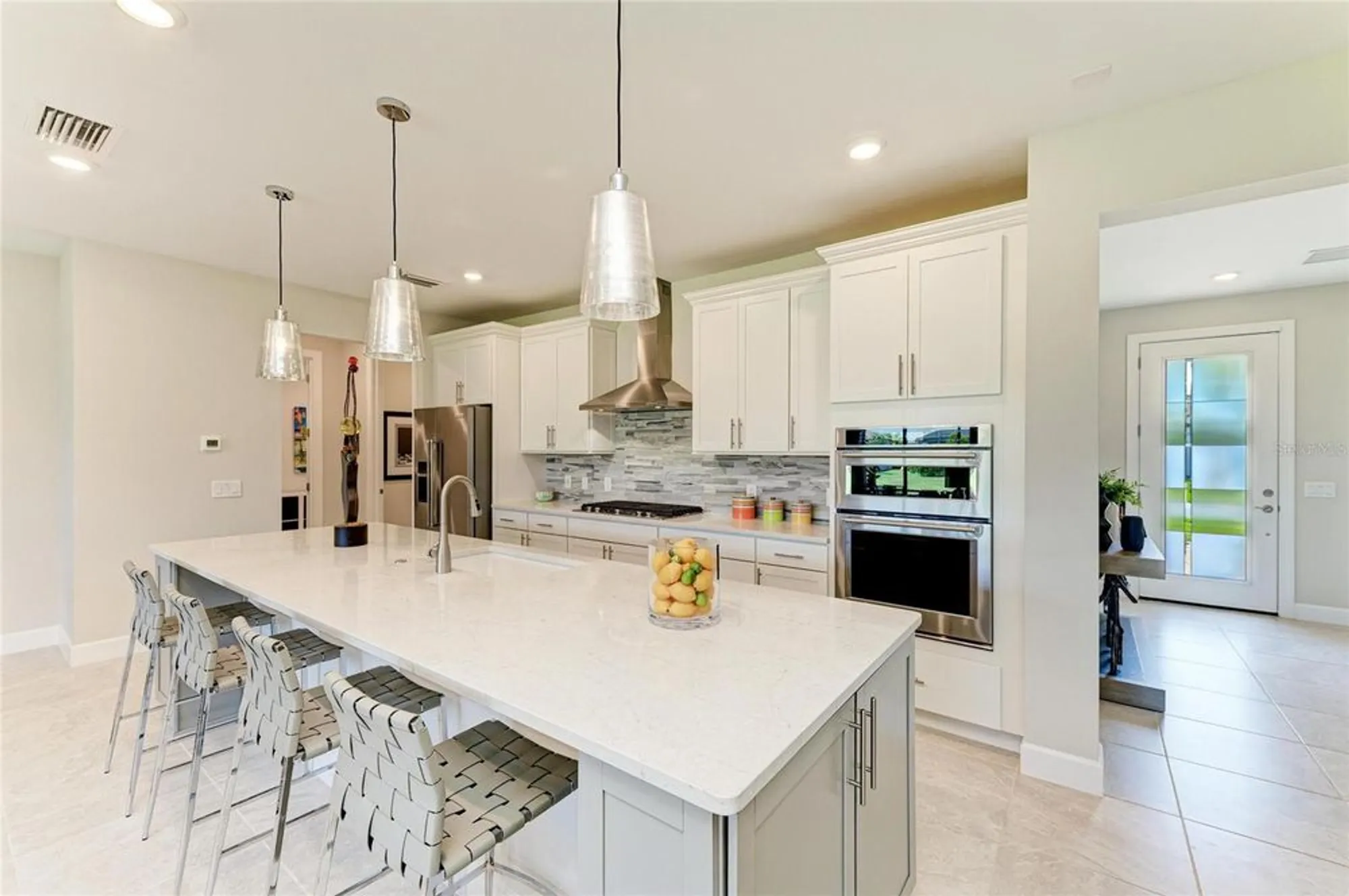 Property Slideshow image 20 of 70 | 7136 summerland cv, Bradenton, FL, 34202