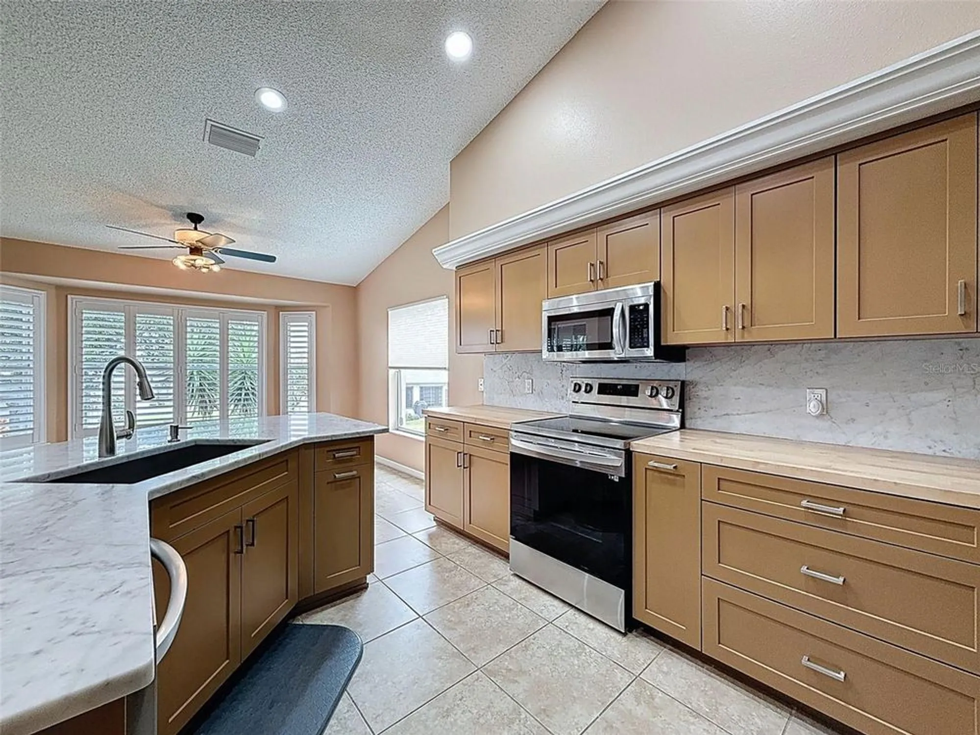 Property Slideshow image 17 of 94 | 18549 grand club dr, Hudson, FL, 34667