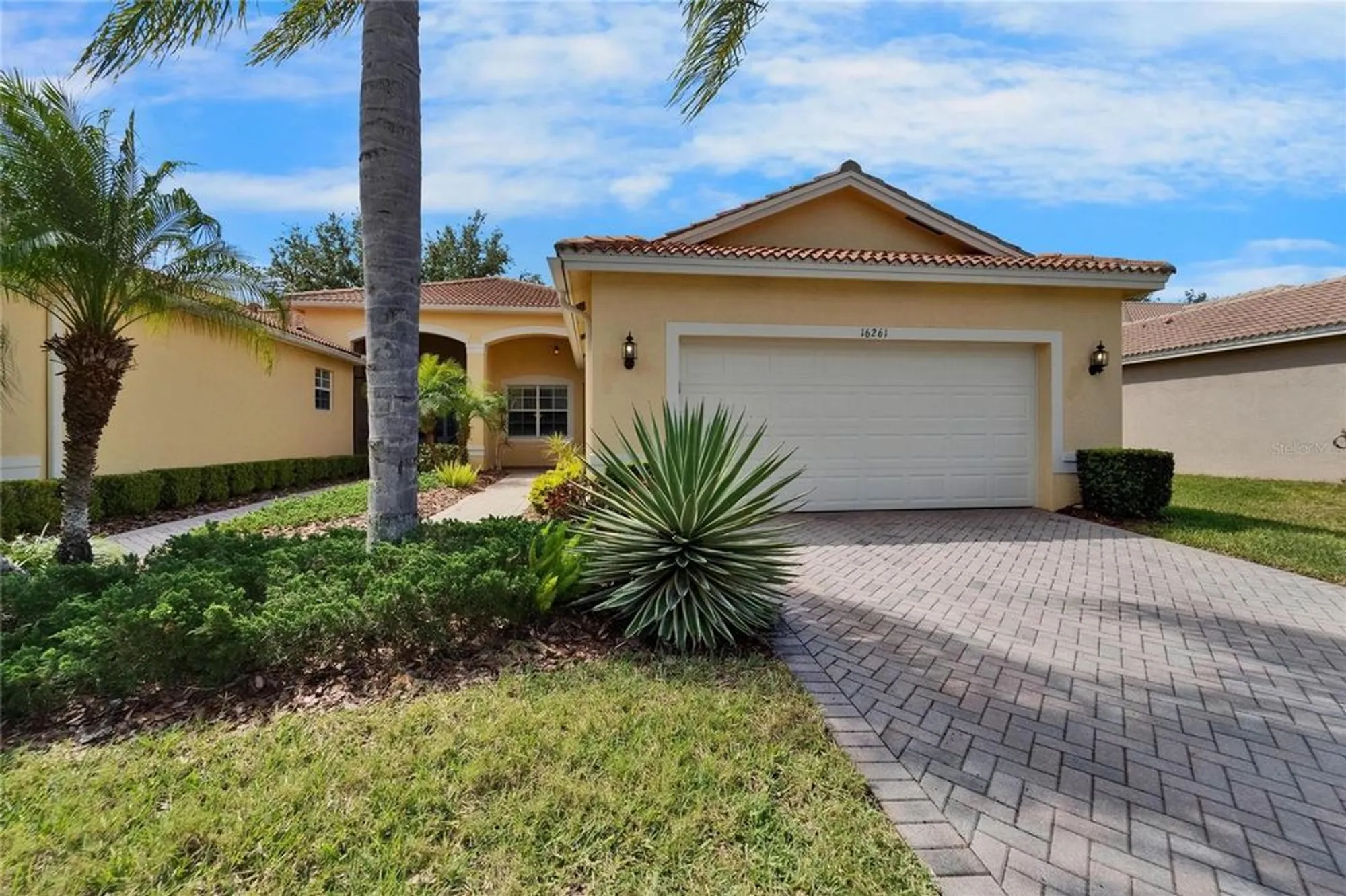 Property Slideshow image 40 of 81 | 16261 amethyst key dr, Wimauma, FL, 33598