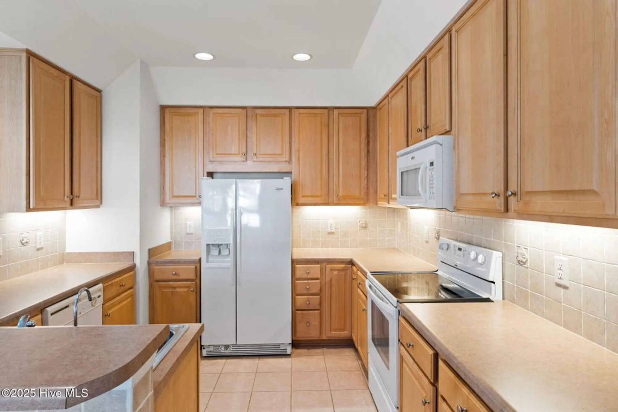 Property Slideshow image 9 of 44 | 8855 radcliff dr 51a, Calabash, NC, 28467