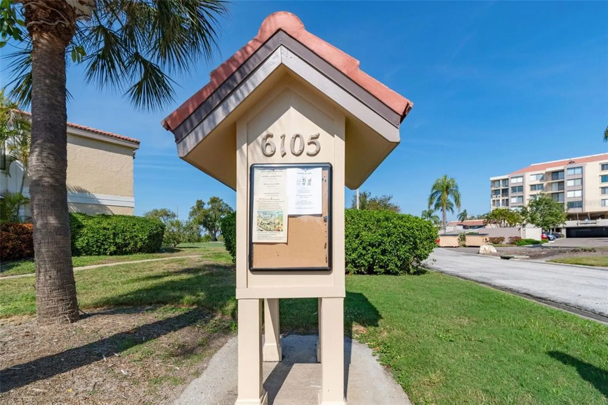 Property Slideshow image 36 of 52 | 6105 palma del mar blvd s apt 120, Saint Petersburg, FL, 33715