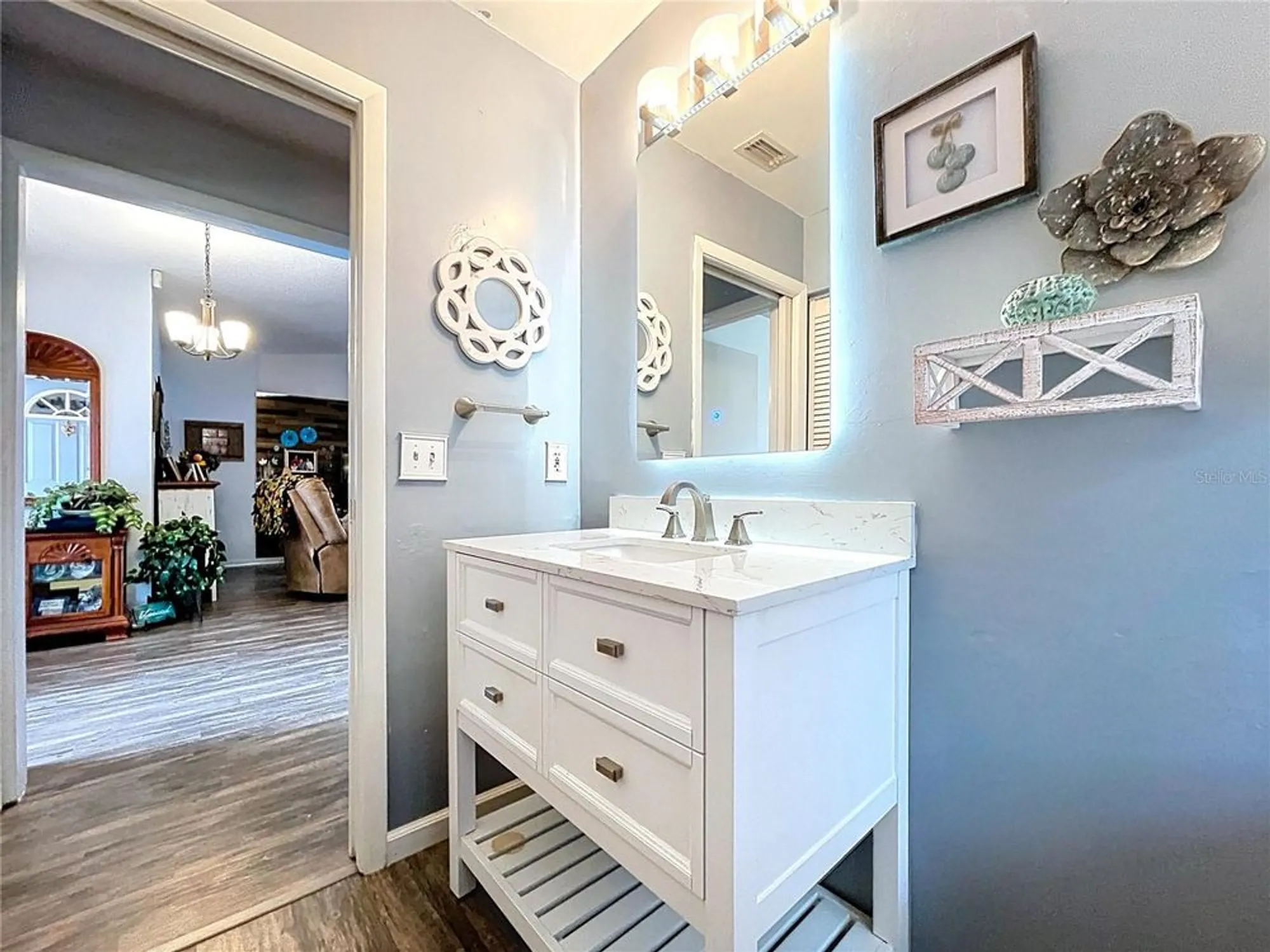 Property Slideshow image 27 of 41 | 2137 grand cypress dr, Lakeland, FL, 33810