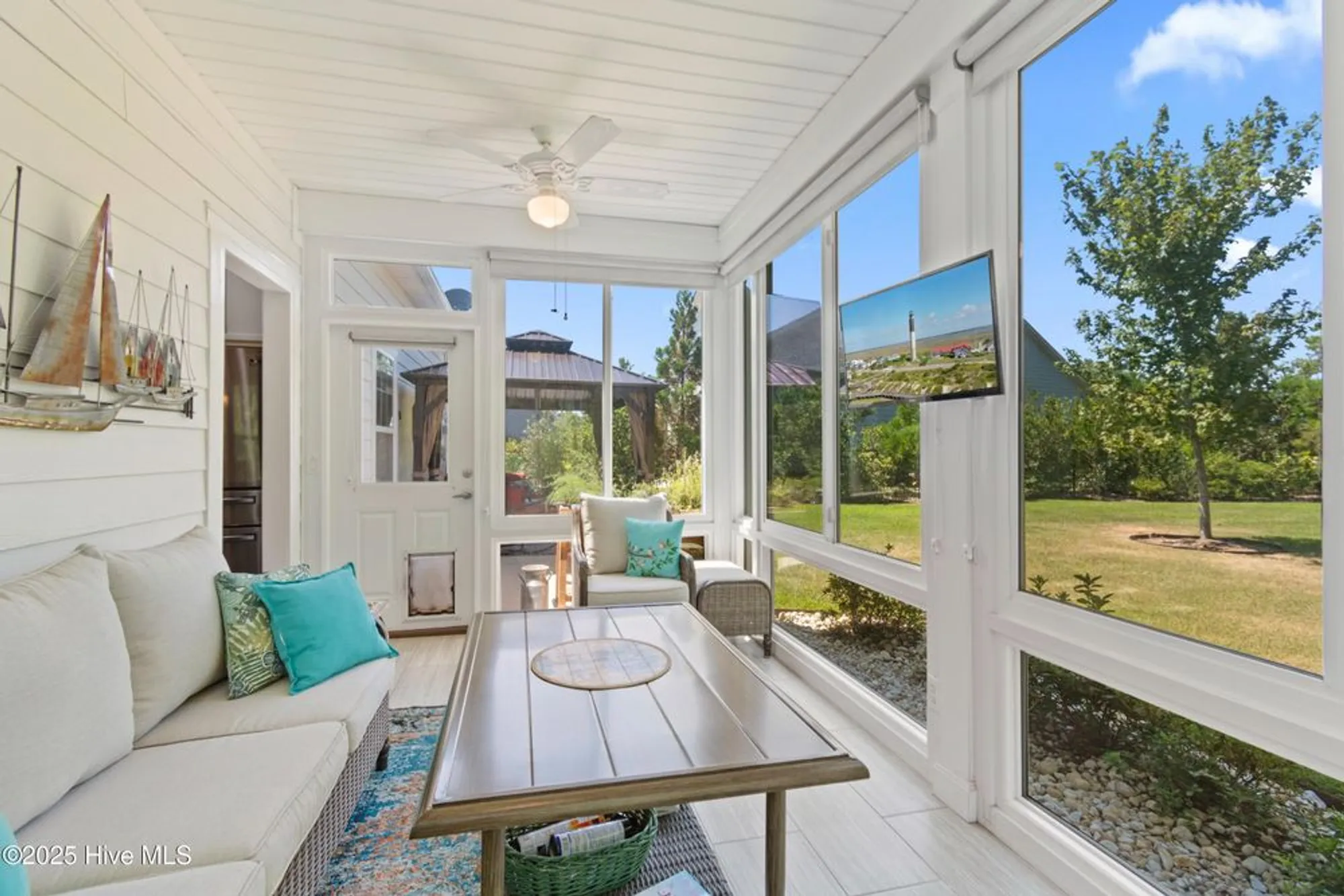 Property Slideshow image 9 of 93 | 3132 inland cove dr, Southport, NC, 28461