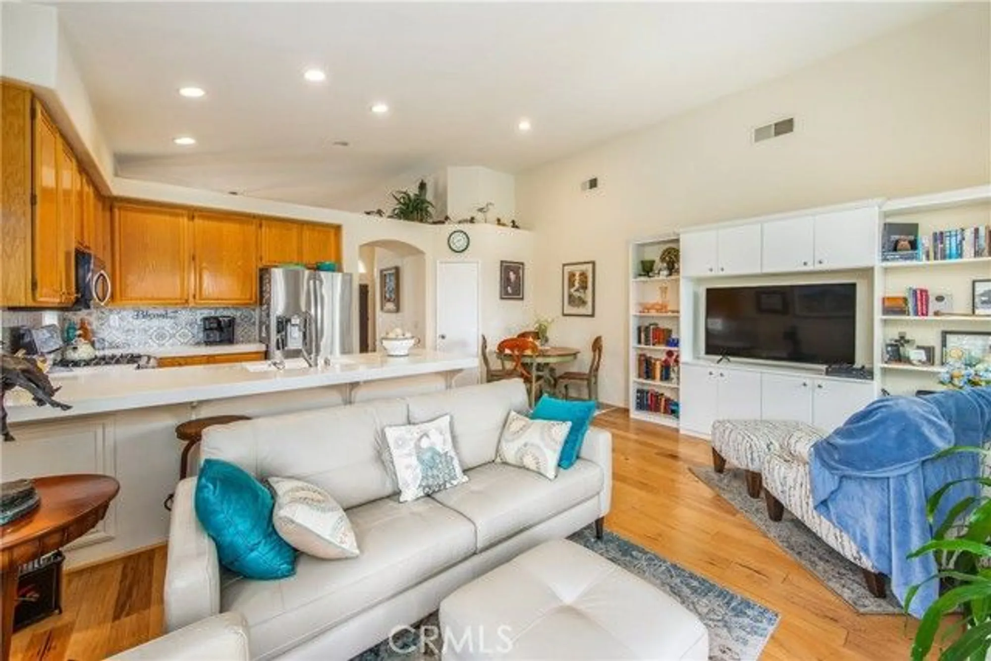Property Slideshow image 17 of 43 | 6078 lake buena vista way, Banning, CA, 92220