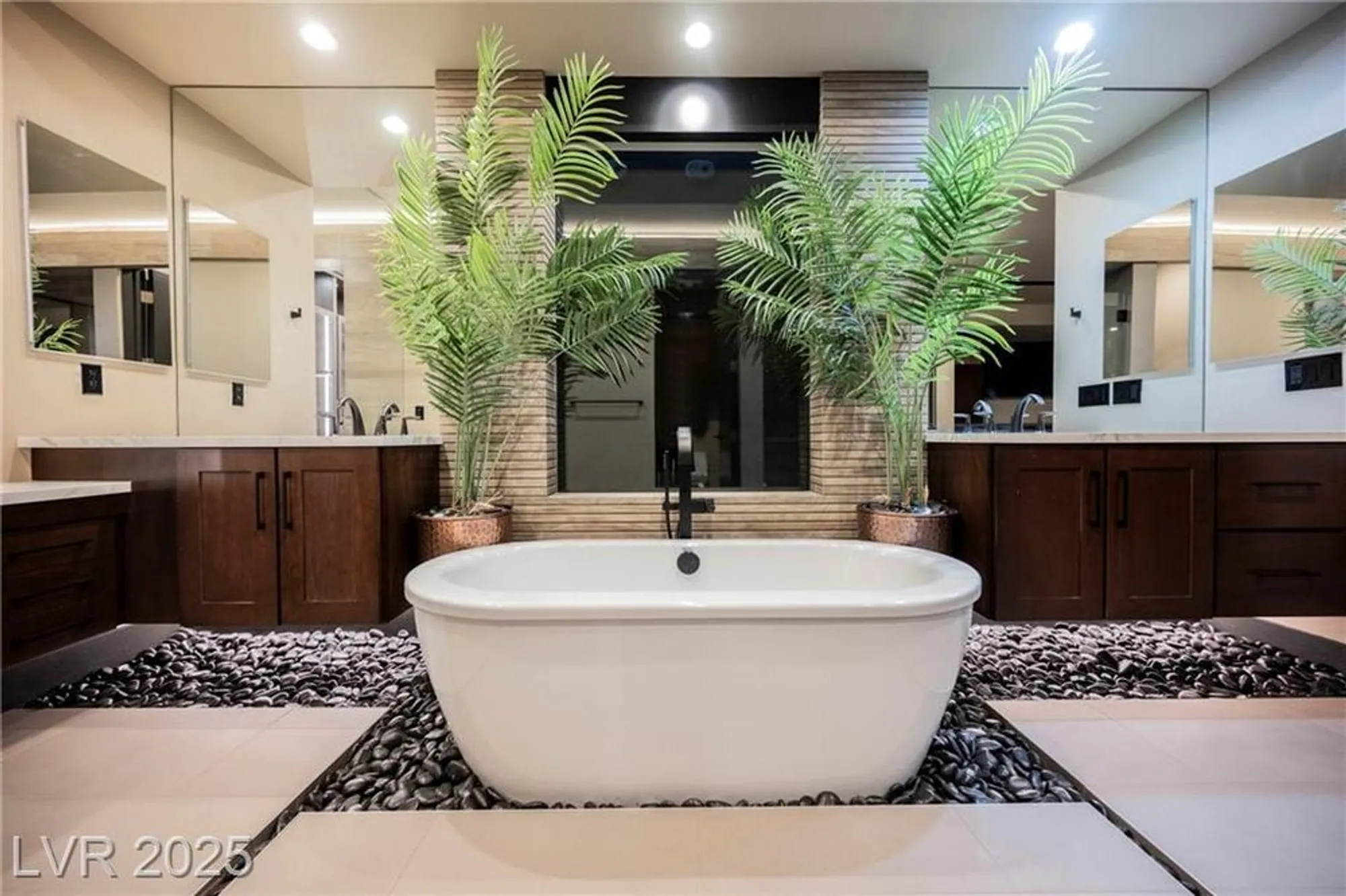 Property Slideshow image 35 of 93 | 20 falling canyon ct, Henderson, NV, 89011