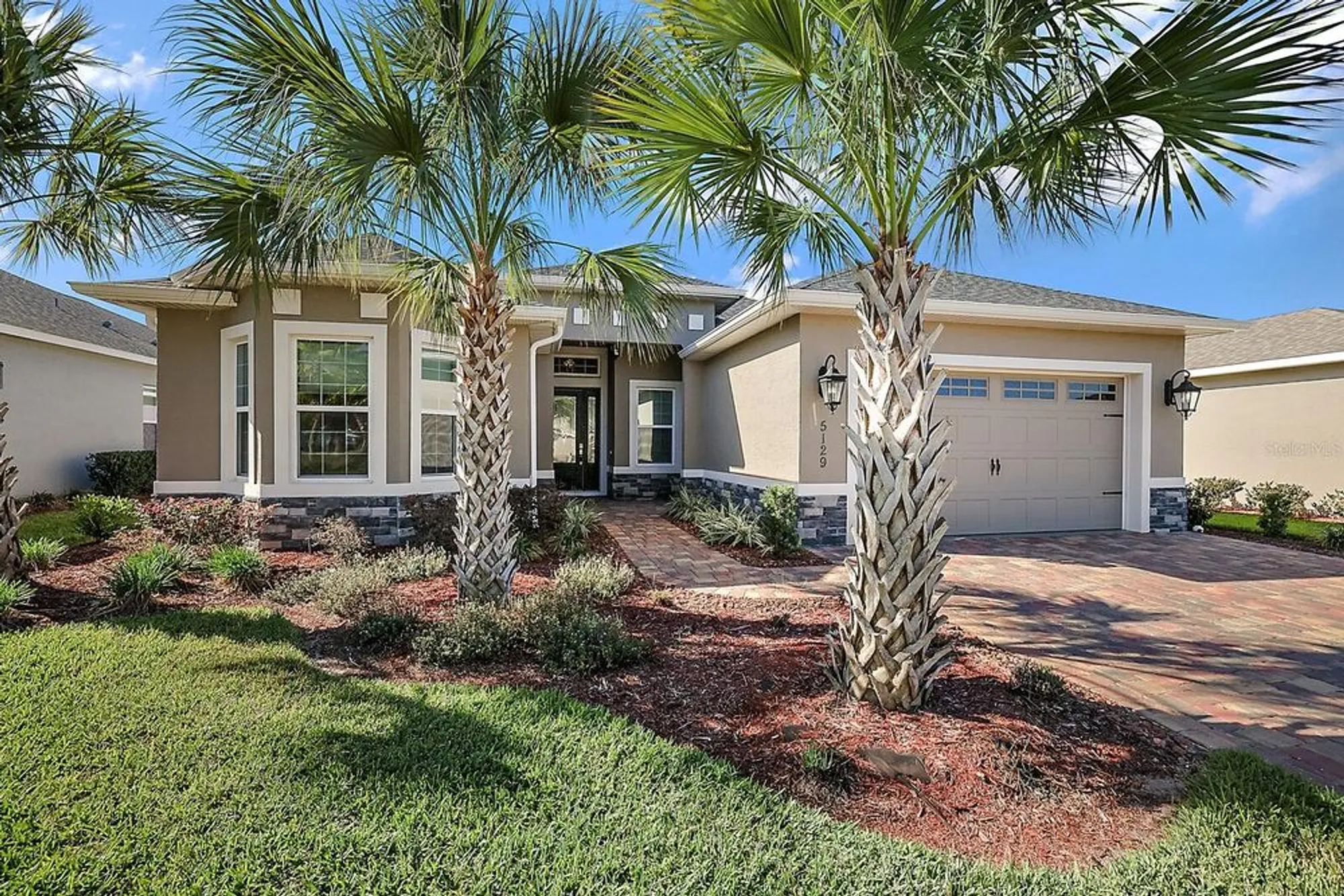 Property Slideshow image 2 of 41 | 5129 jareds landing way, Oxford, FL, 34484