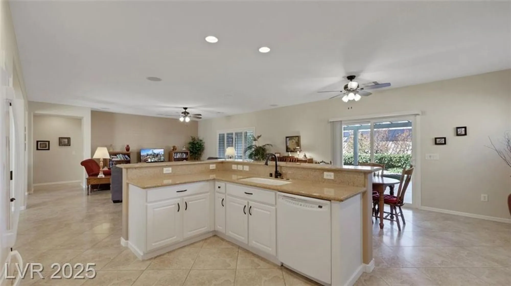 Property Slideshow image 28 of 64 | 2255 bannerwood st, Henderson, NV, 89044