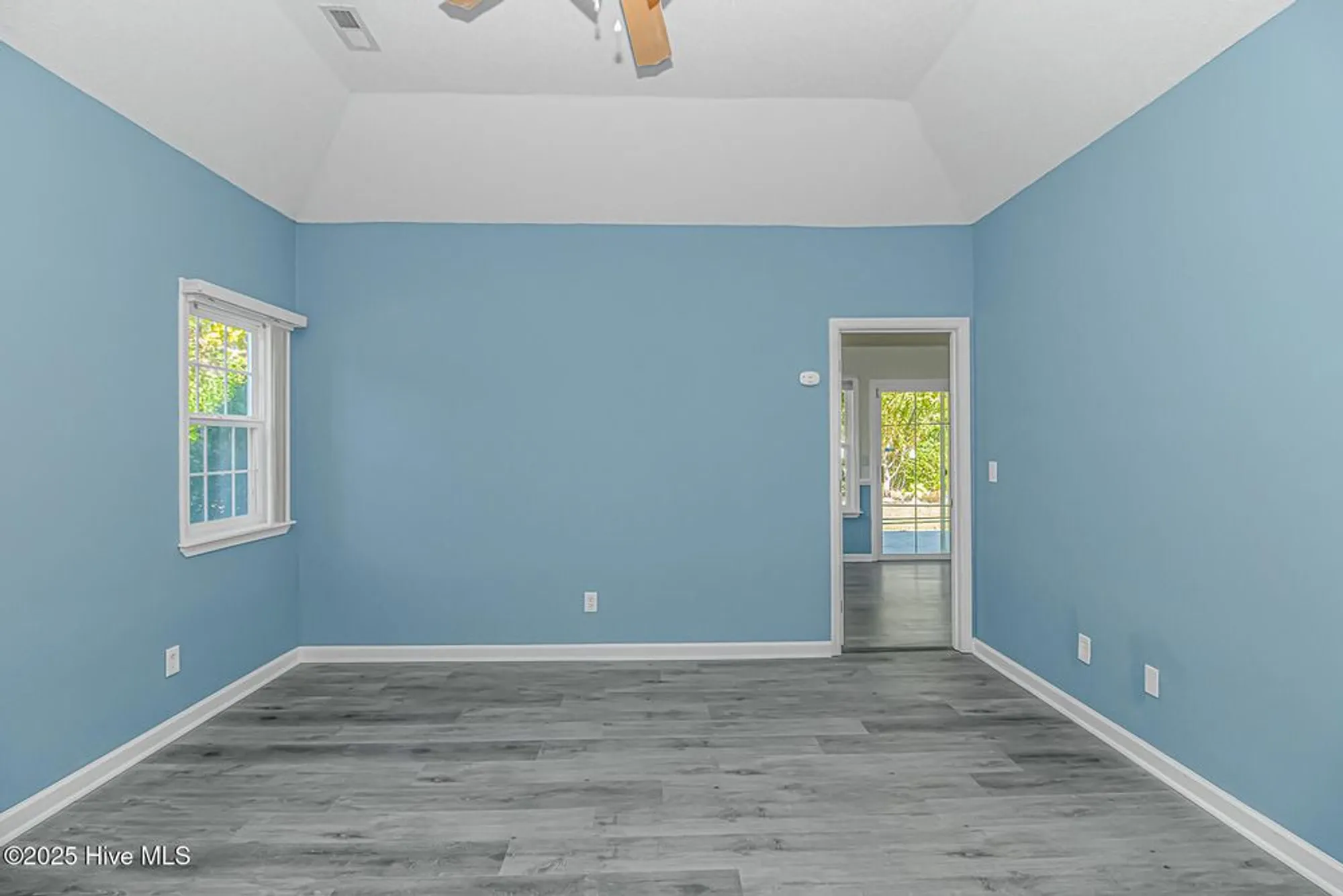 Property Slideshow image 14 of 40 | 299 ravennaside dr, Calabash, NC, 28467