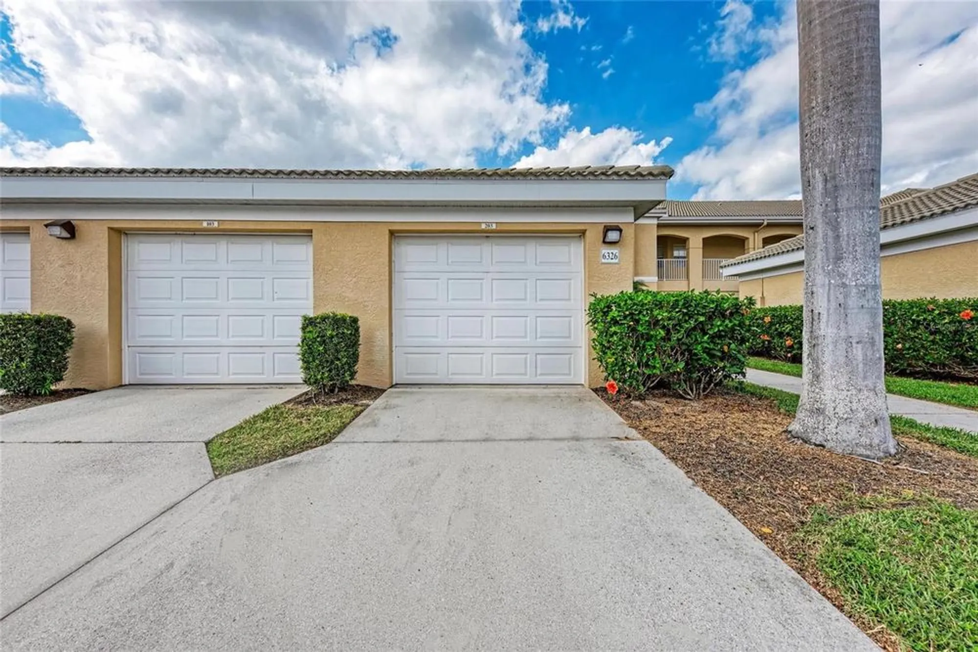 Property Slideshow image 36 of 41 | 6326 grand oak cir 203, Bradenton, FL, 34203