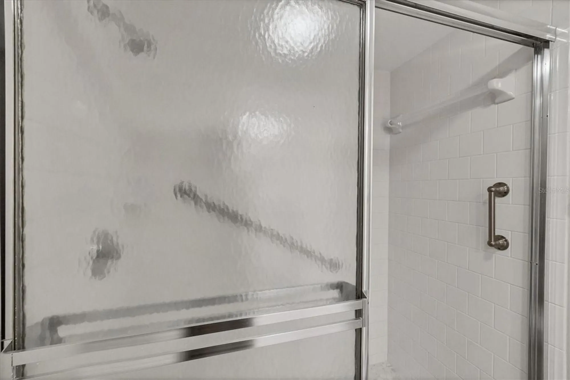 Property Slideshow image 18 of 28 | 1153 edgewater cir, Bradenton, FL, 34209