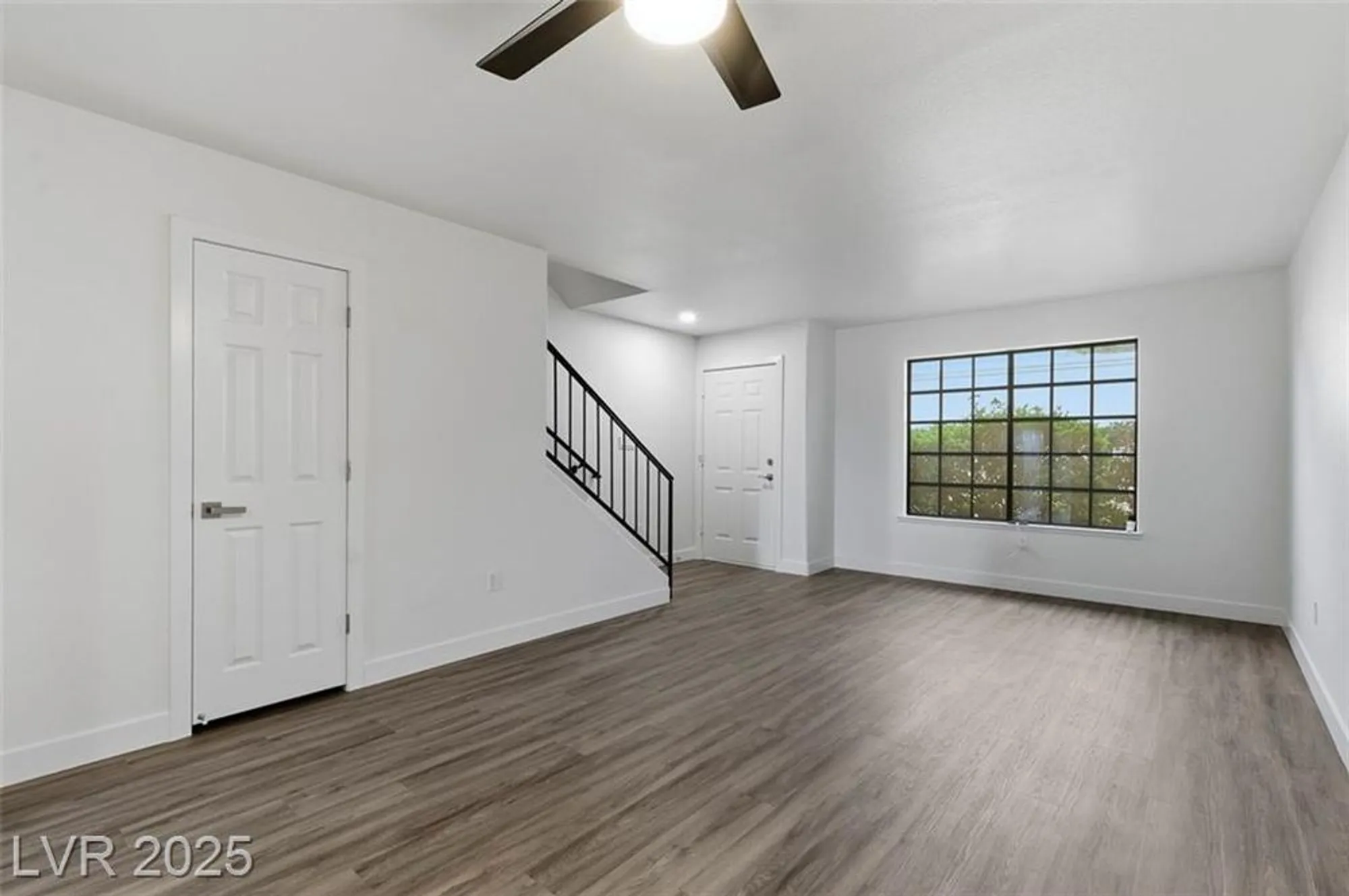 Property Slideshow image 3 of 34 | 2851 s valley view blvd 1141a, Las Vegas, NV, 89102