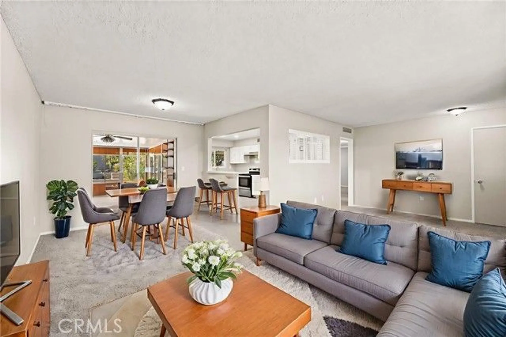 Property Slideshow image 10 of 34 | 28257 portsmouth dr, Menifee, CA, 92586