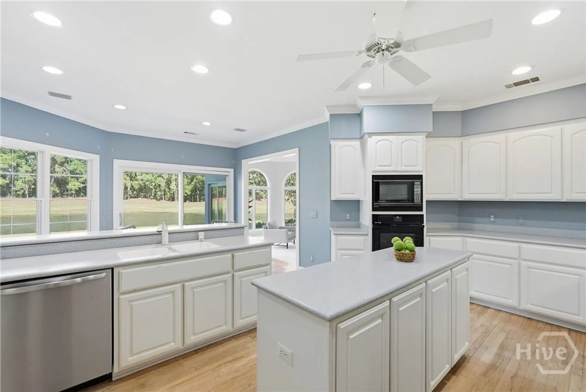 Property Slideshow image 15 of 56 | 2 low country ln, Savannah, GA, 31411