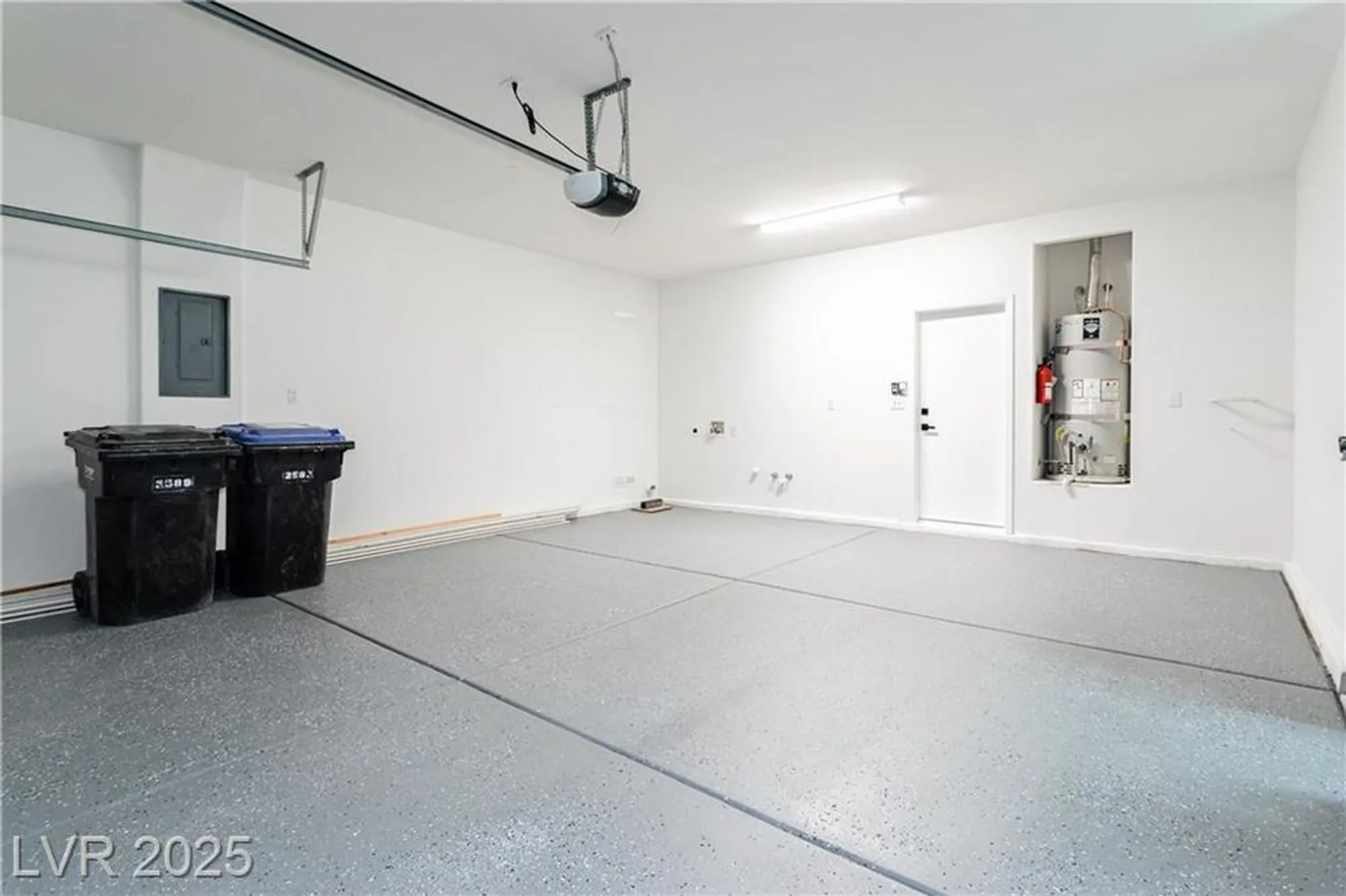 Property Slideshow image 60 of 72 | 2589 evansville ave, Henderson, NV, 89052