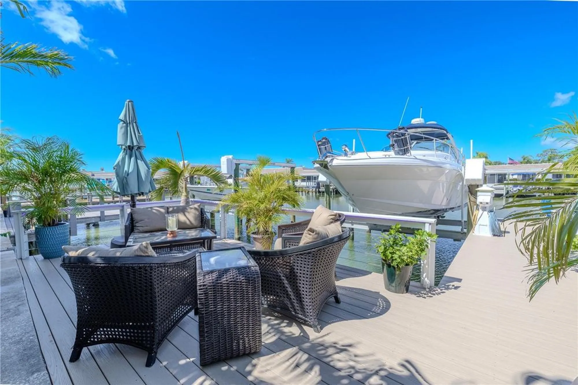 Property Slideshow image 35 of 64 | 345 boca ciega point blvd, Saint Petersburg, FL, 33708