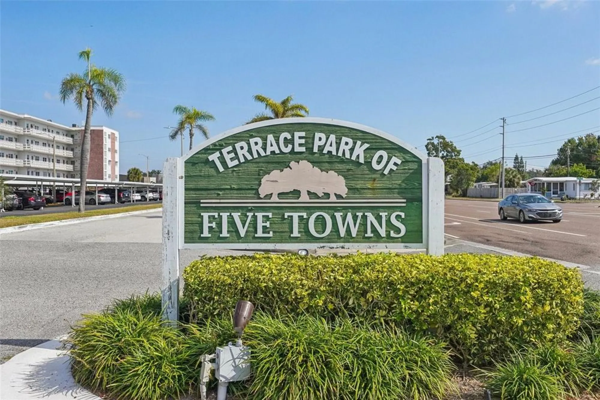 Property Slideshow image 43 of 76 | 5501 80th st n unit 505, Saint Petersburg, FL, 33709