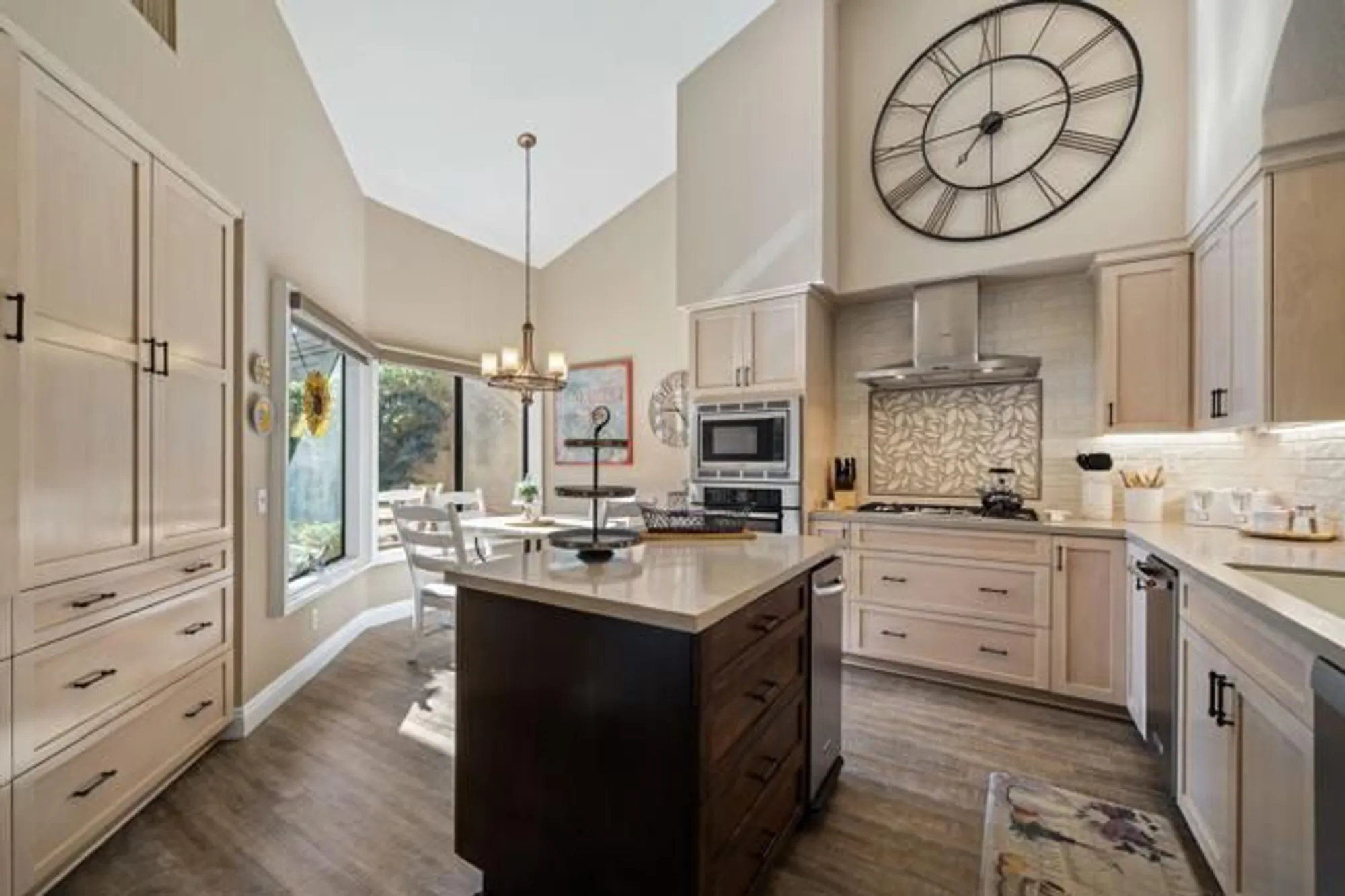 Property Slideshow image 14 of 44 | 54821 inverness way, La Quinta, CA, 92253