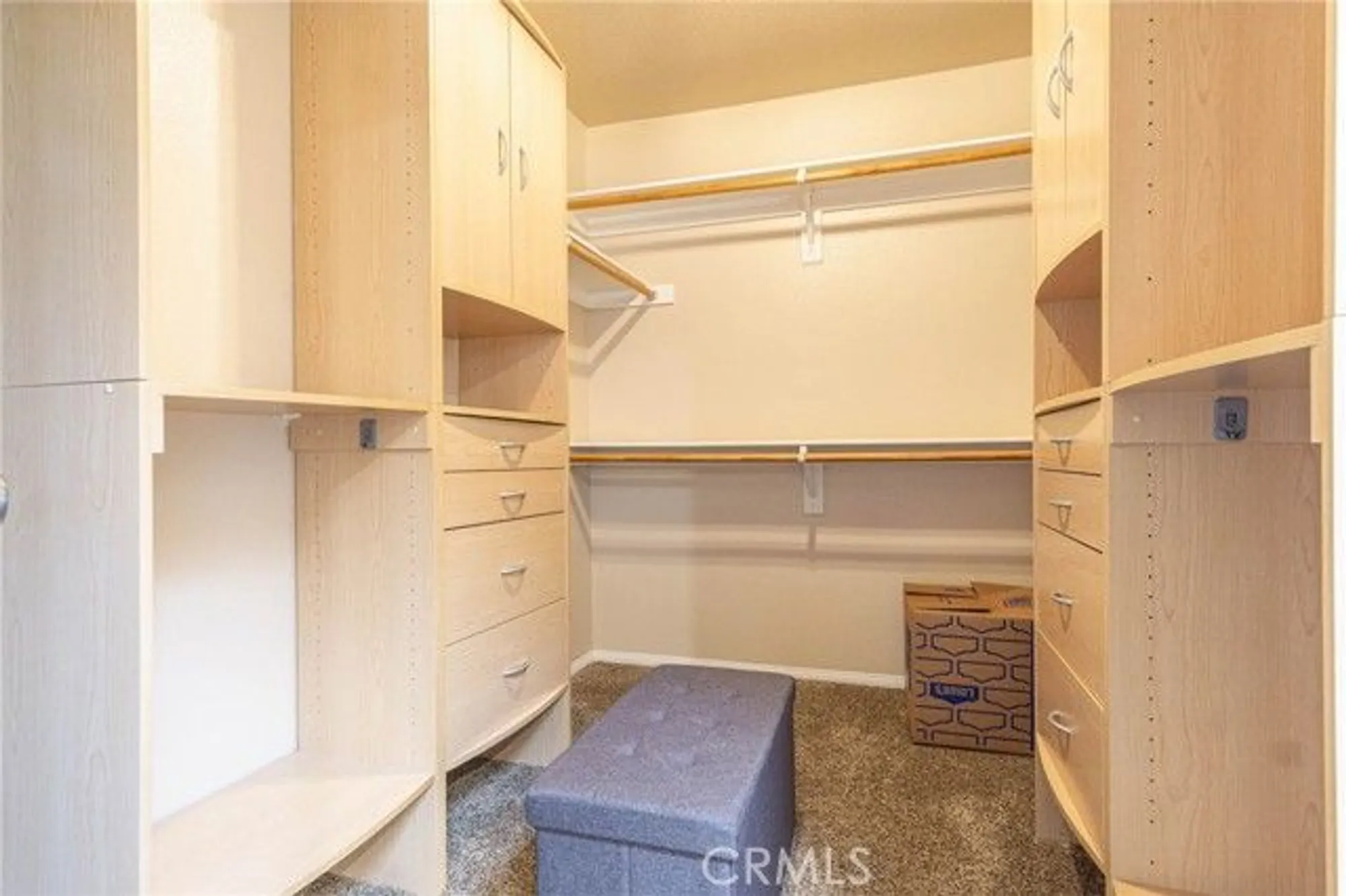 Property Slideshow image 27 of 43 | 11342 sawgrass bnd, Apple Valley, CA, 92308