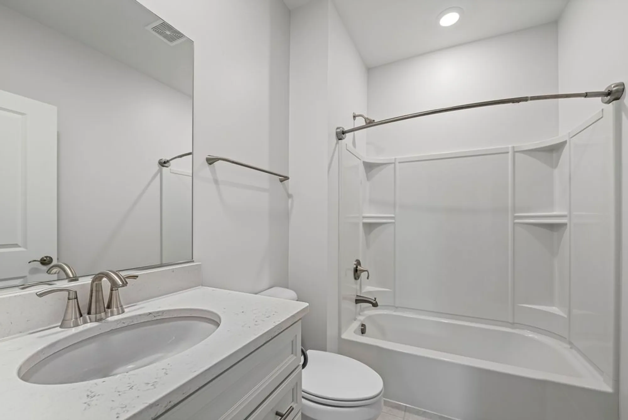 Property Slideshow image 17 of 29 | 1117 black cherry dr, Crystal Lake, IL, 60012