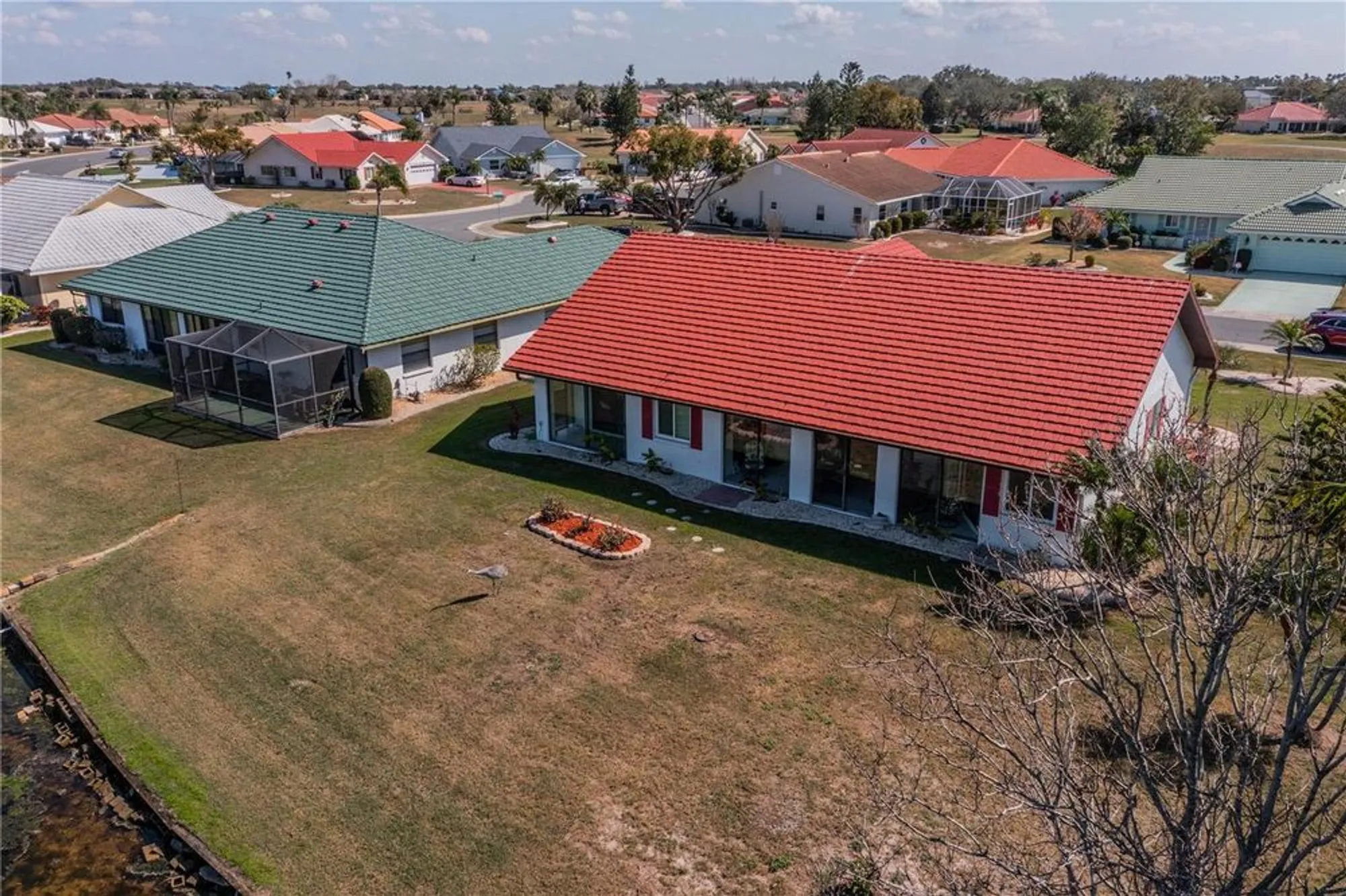 Property Slideshow image 29 of 37 | 1723 wolf laurel dr, Sun City Center, FL, 33573