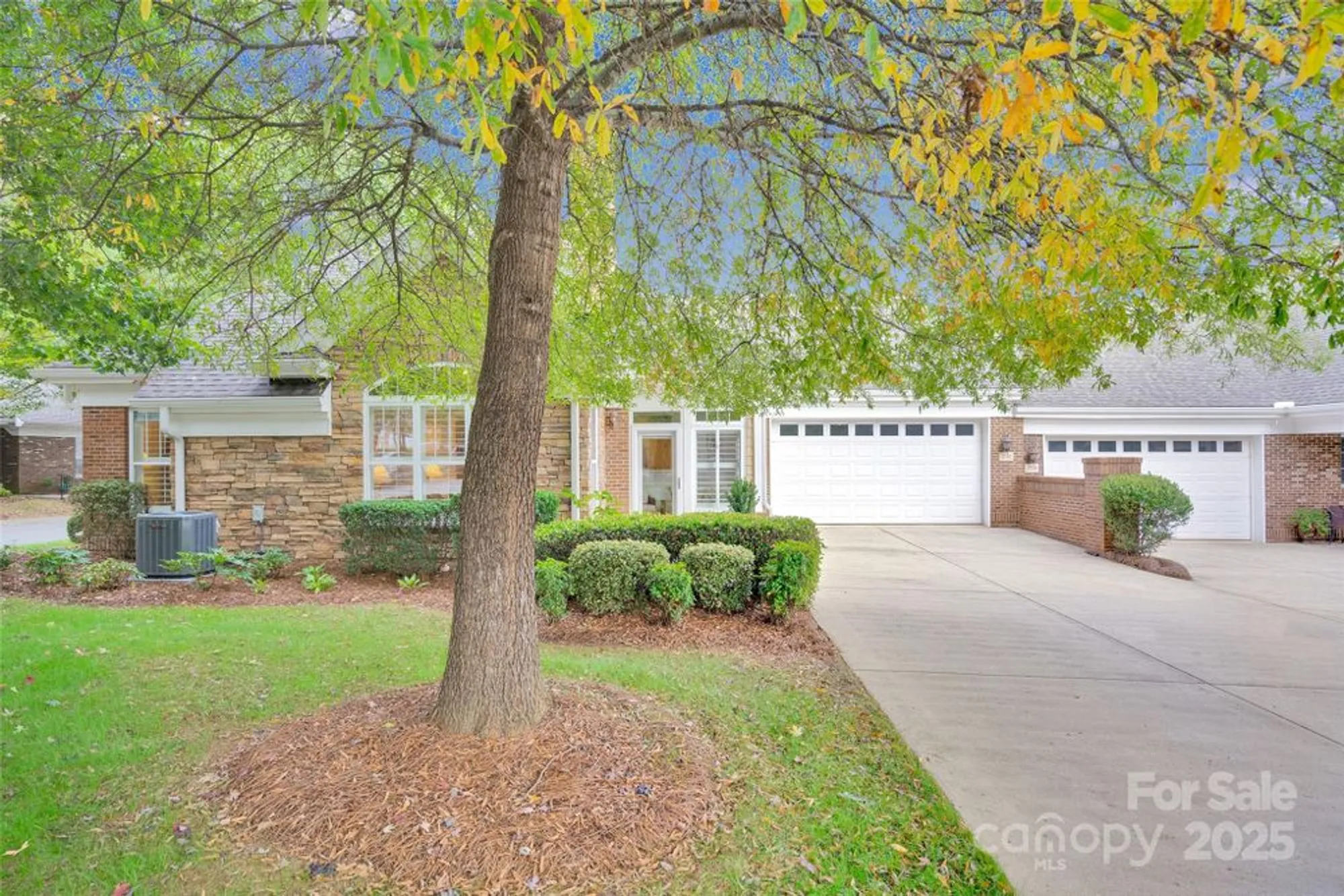 Property Slideshow image 35 of 46 | 2742 circa dr, Matthews, NC, 28105