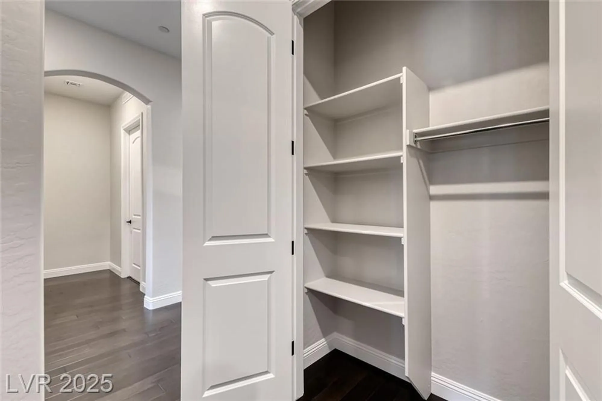 Property Slideshow image 42 of 72 | 125 mirage view dr, Henderson, NV, 89011