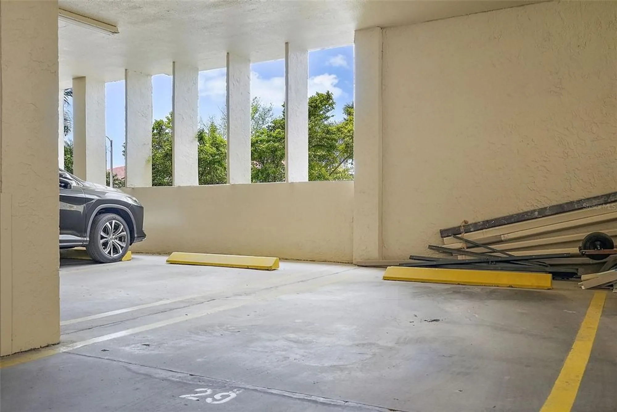 Property Slideshow image 37 of 42 | 6322 palma del mar blvd s apt 706, St Petersburg, FL, 33715