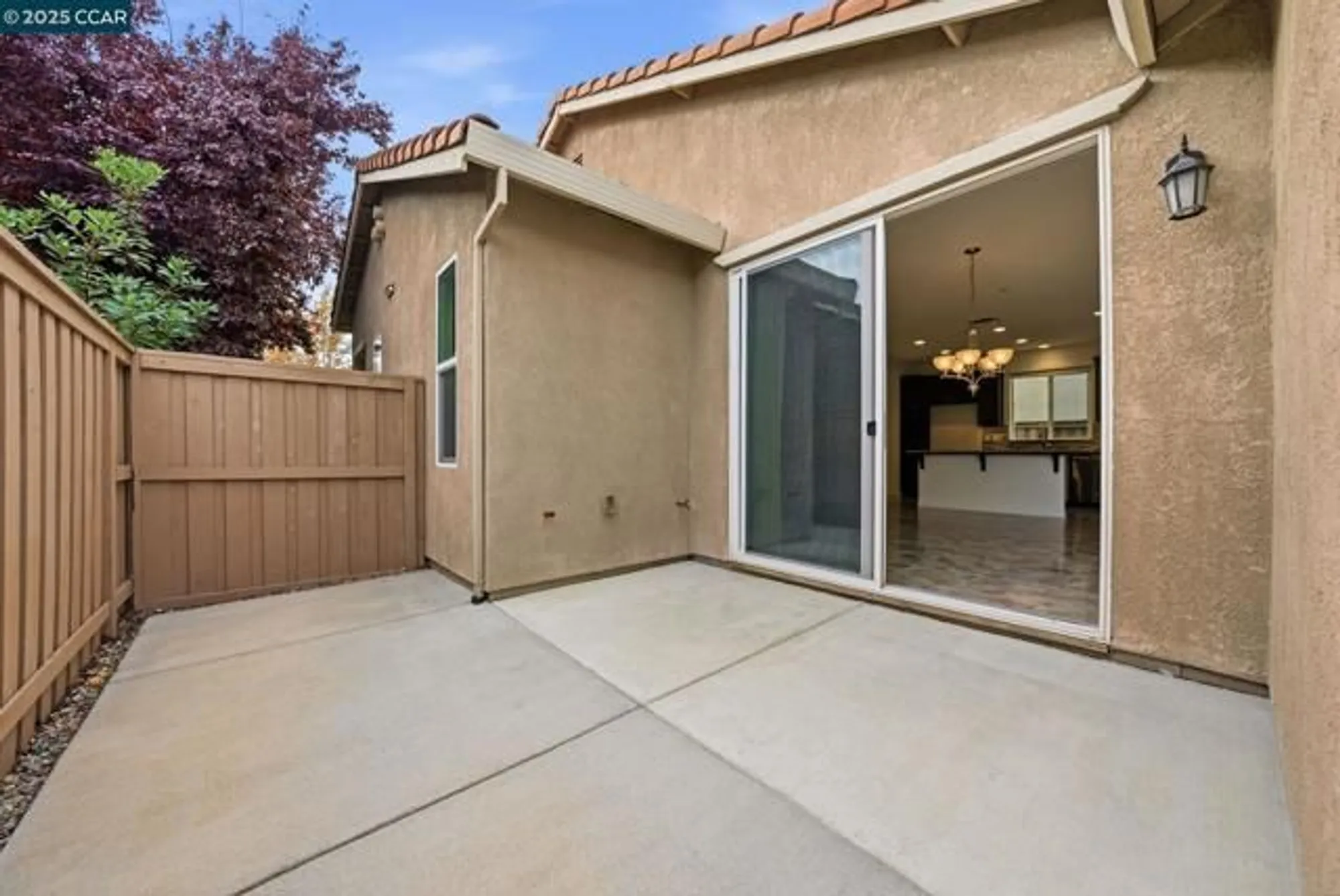 Property Slideshow image 26 of 60 | 4213 hovnanian dr, Sacramento, CA, 95834