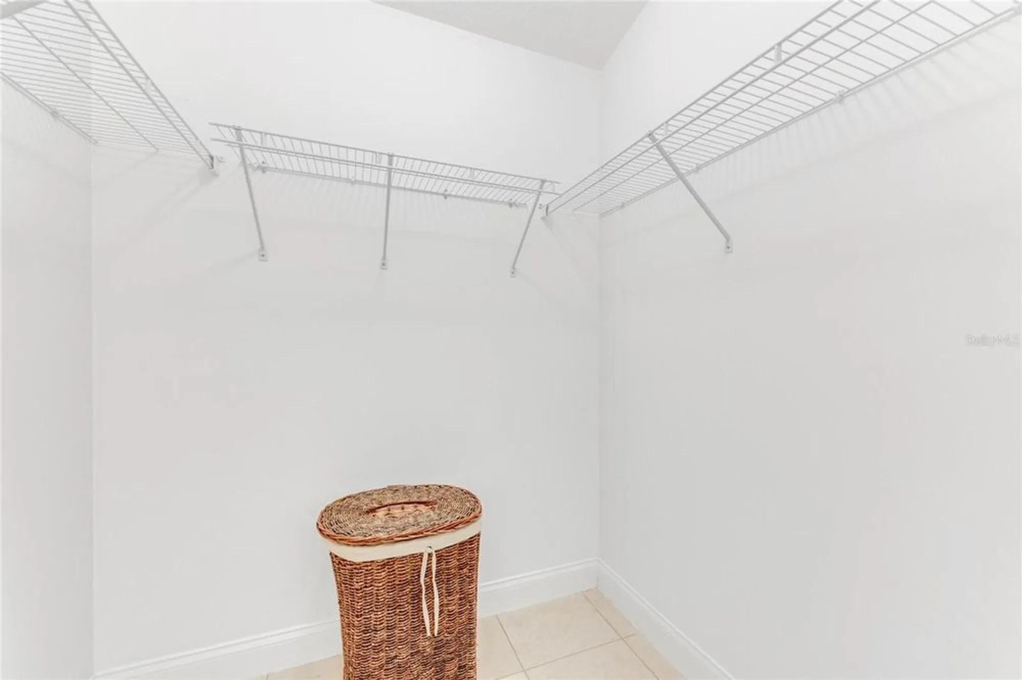 Property Slideshow image 23 of 59 | 1383 coconut palm cir, Port Orange, FL, 32128