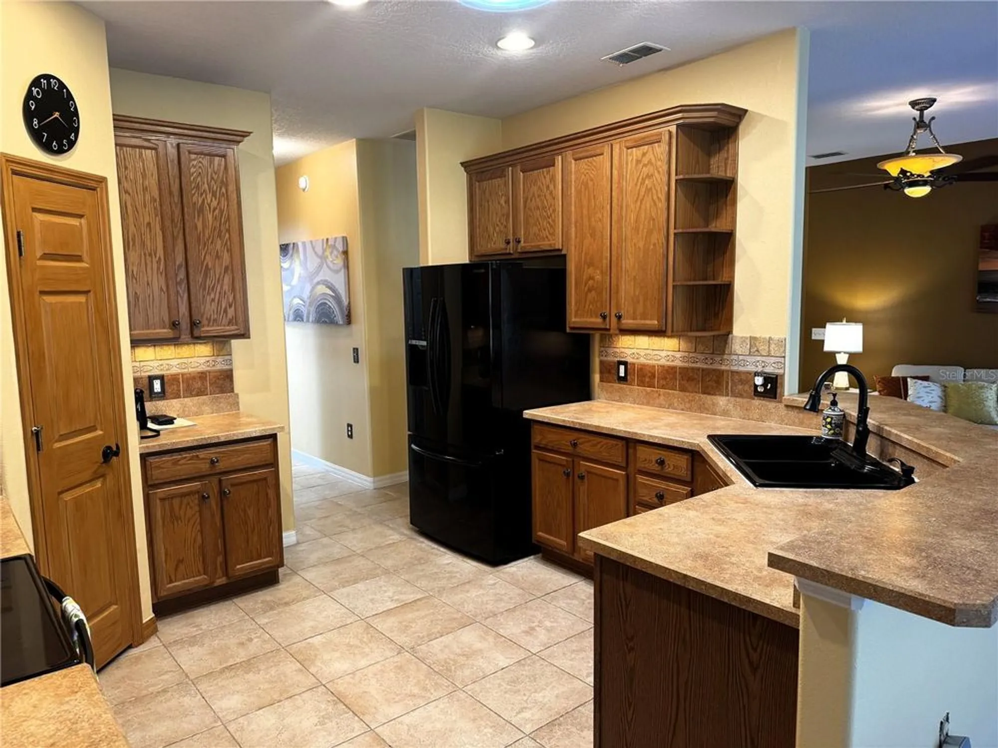 Property Slideshow image 25 of 68 | 100 vizcaya ct, Poinciana, FL, 34759