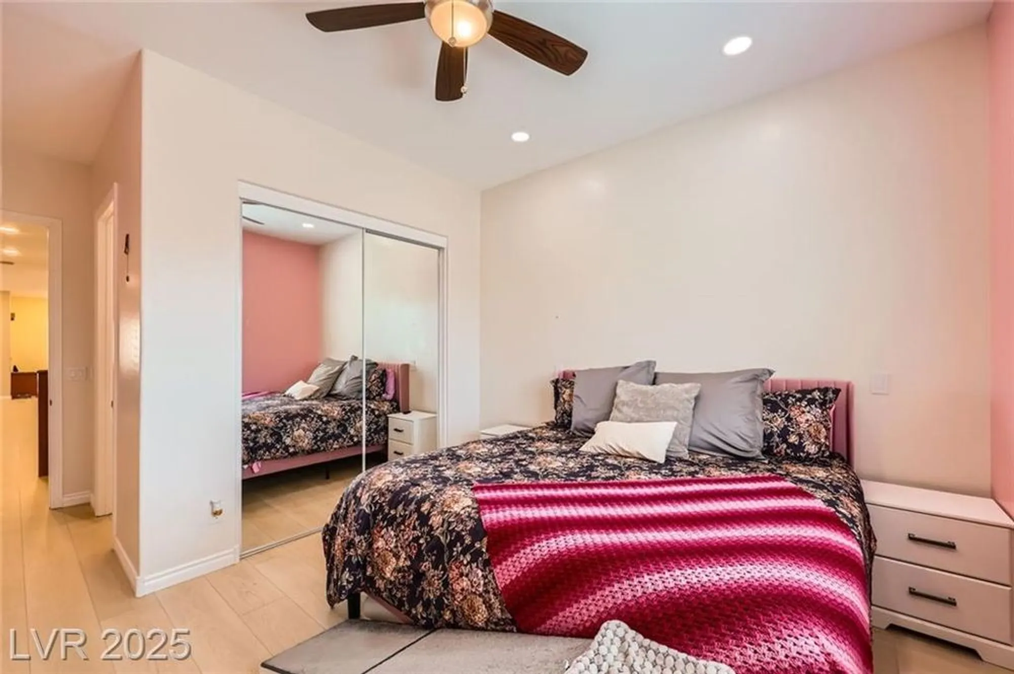 Property Slideshow image 13 of 40 | 429 open hill ave, Henderson, NV, 89011