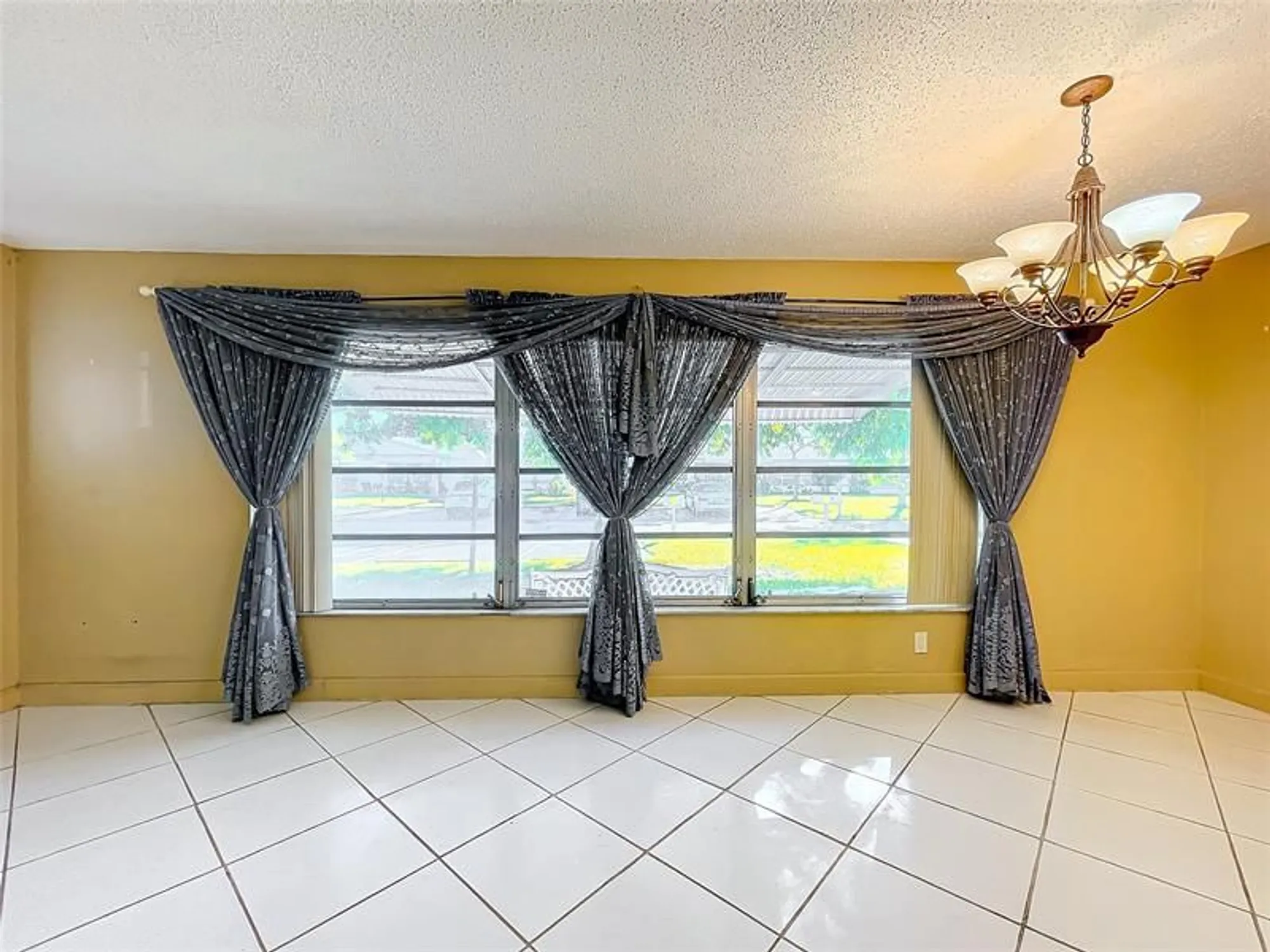 Property Slideshow image 12 of 83 | 1035 nw 88th ave c89, Plantation, FL, 33322