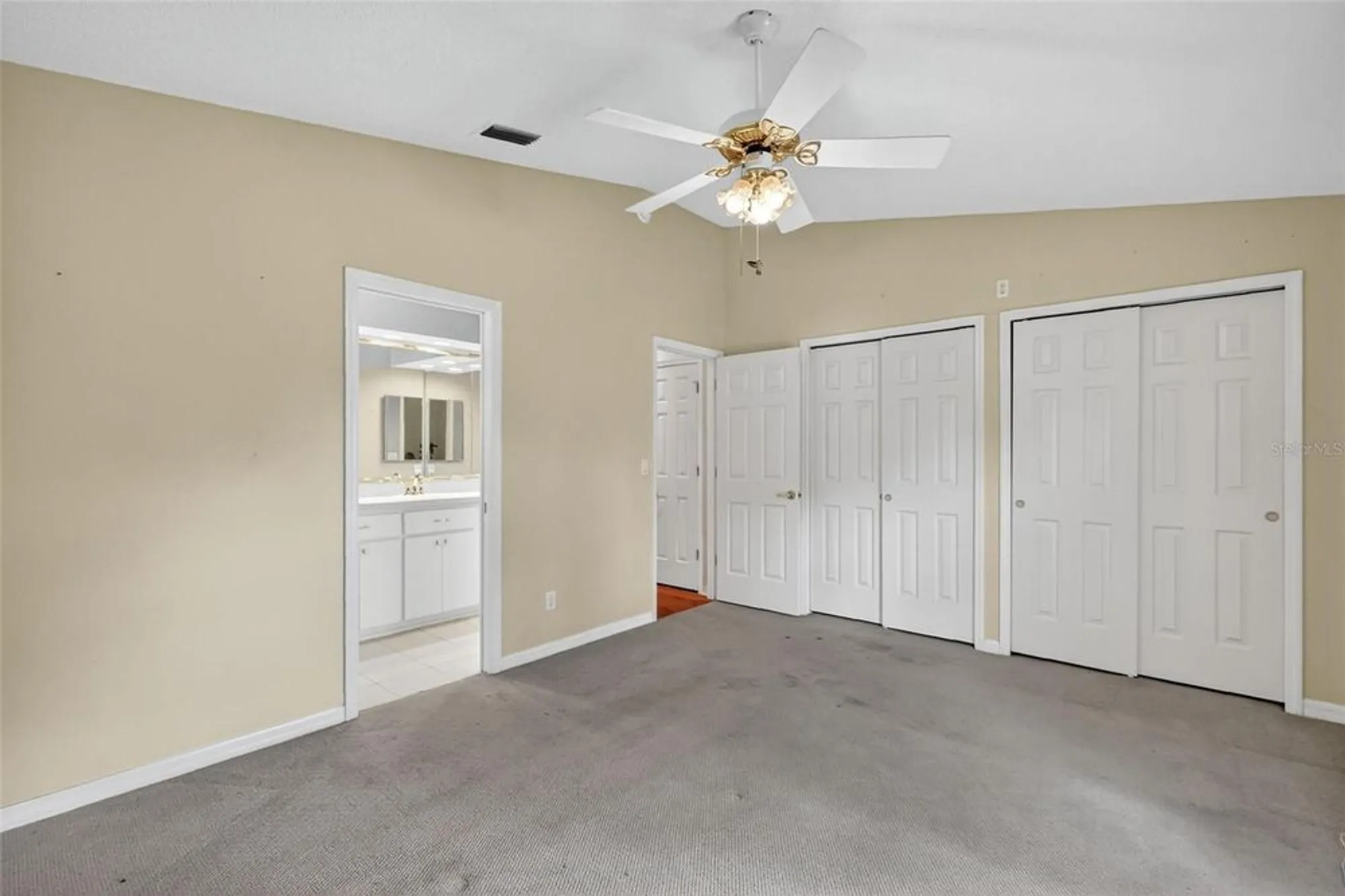 Property Slideshow image 25 of 69 | 21902 king henry ave, Leesburg, FL, 34748
