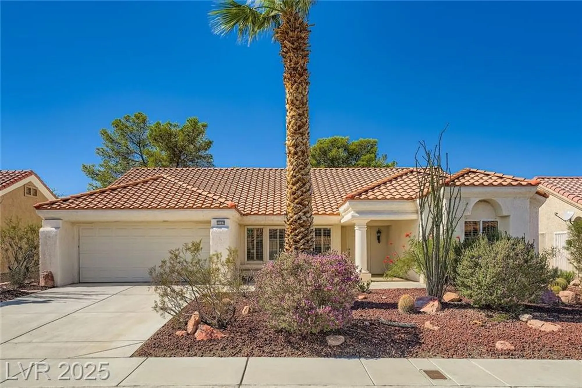 Property Slideshow image 1 of 29 | 2517 desert butte dr, Las Vegas, NV, 89134