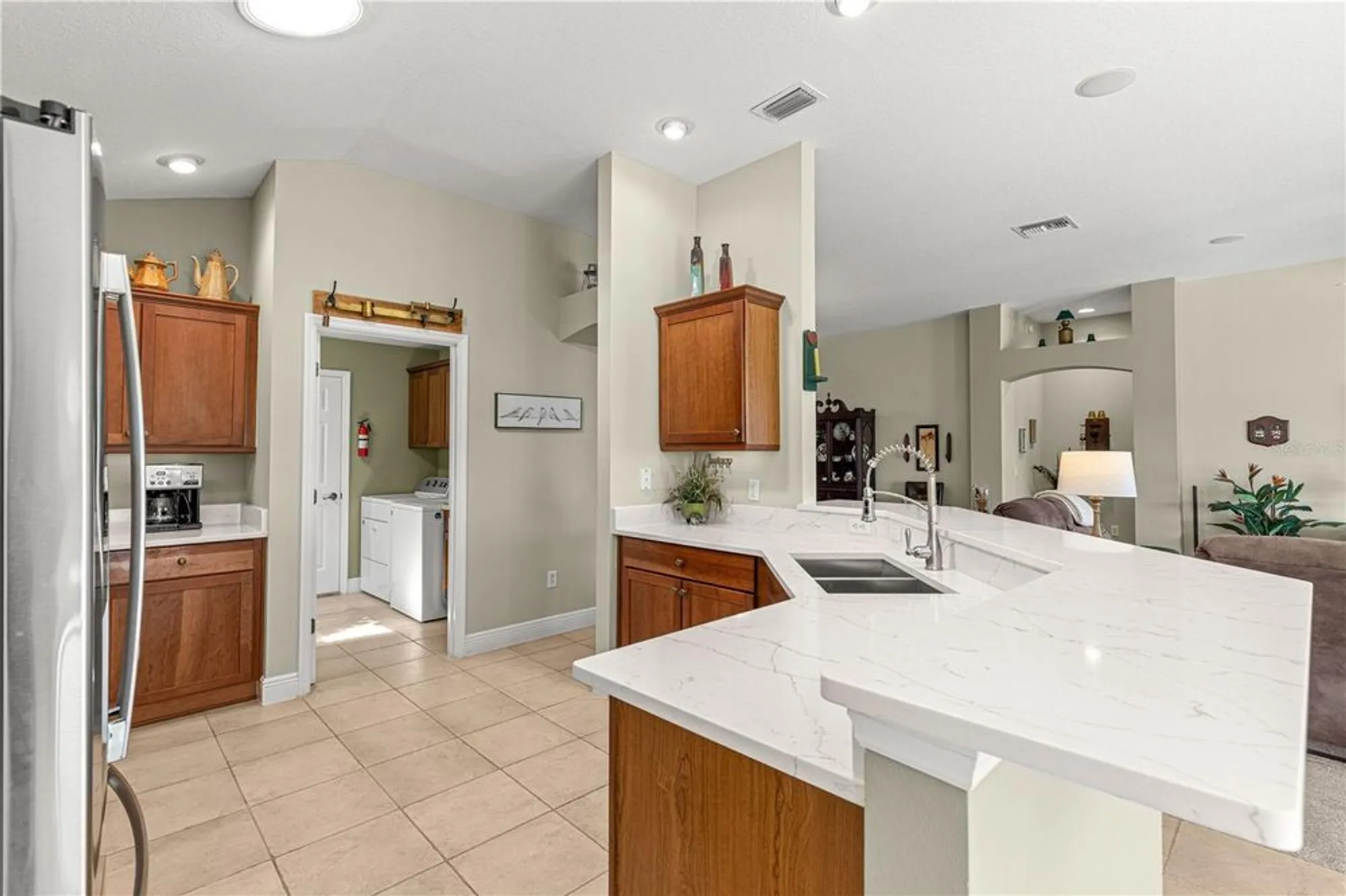 Property Slideshow image 19 of 51 | 949 isle of palms path, The Villages, FL, 32162