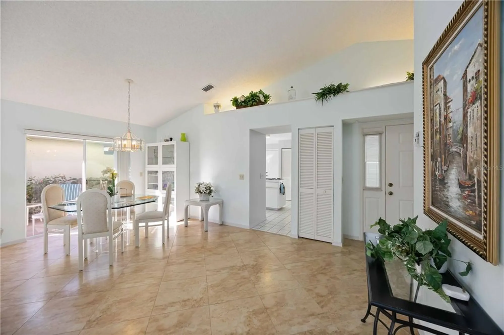 Property Slideshow image 12 of 38 | 805 harrington lake dr 76, Venice, FL, 34293