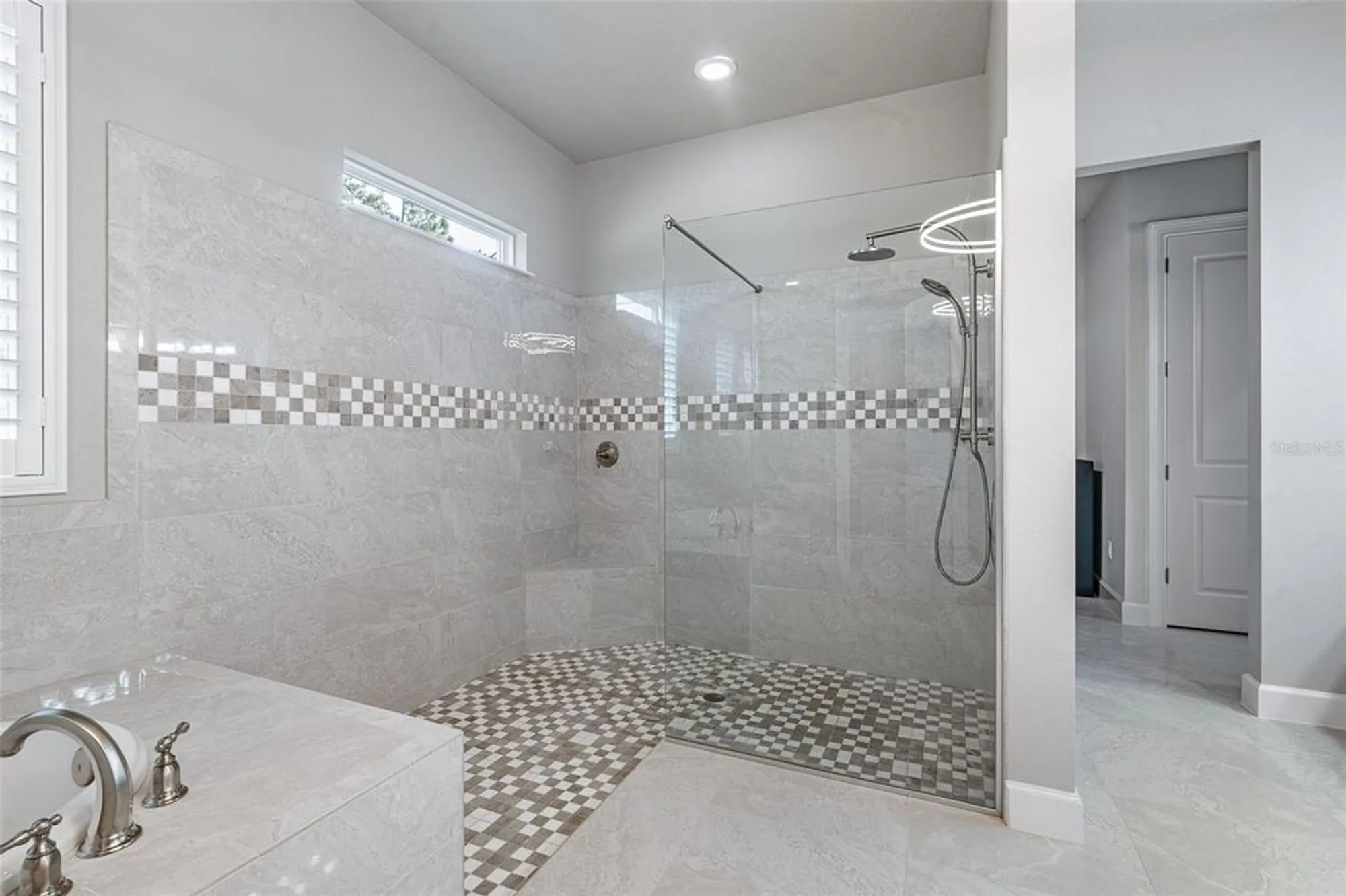 Property Slideshow image 38 of 100 | 998 downshire ln, Ormond Beach, FL, 32174