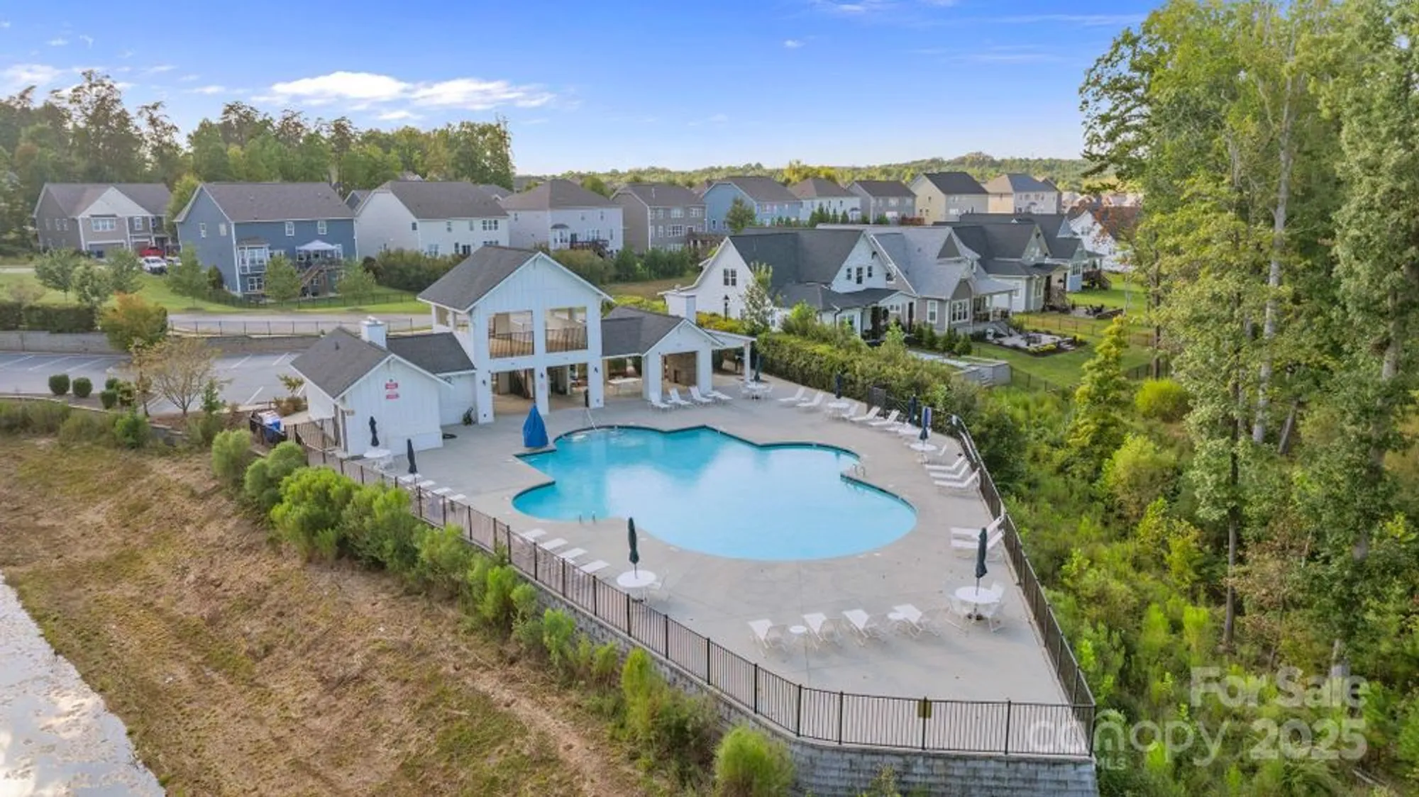 Property Slideshow image 44 of 48 | 142 canoe pole ln, Mooresville, NC, 28117