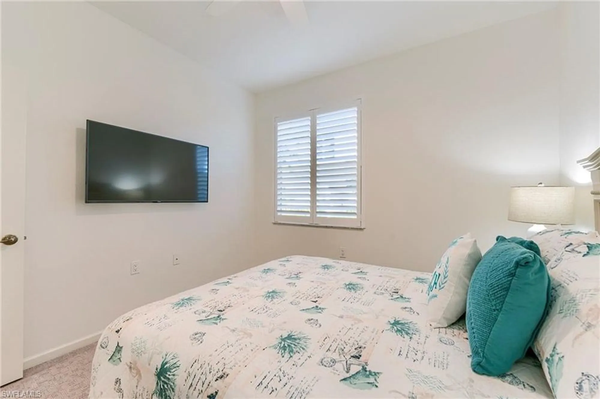 Property Slideshow image 16 of 45 | 3131 meandering way apt 102, Fort Myers, FL, 33905