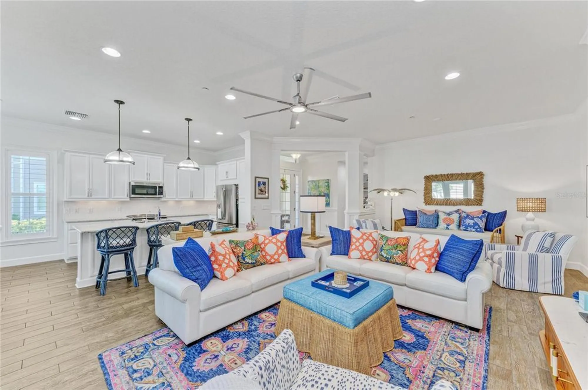 Property Slideshow image 15 of 98 | 334 castaway cay dr 101, Bradenton, FL, 34209