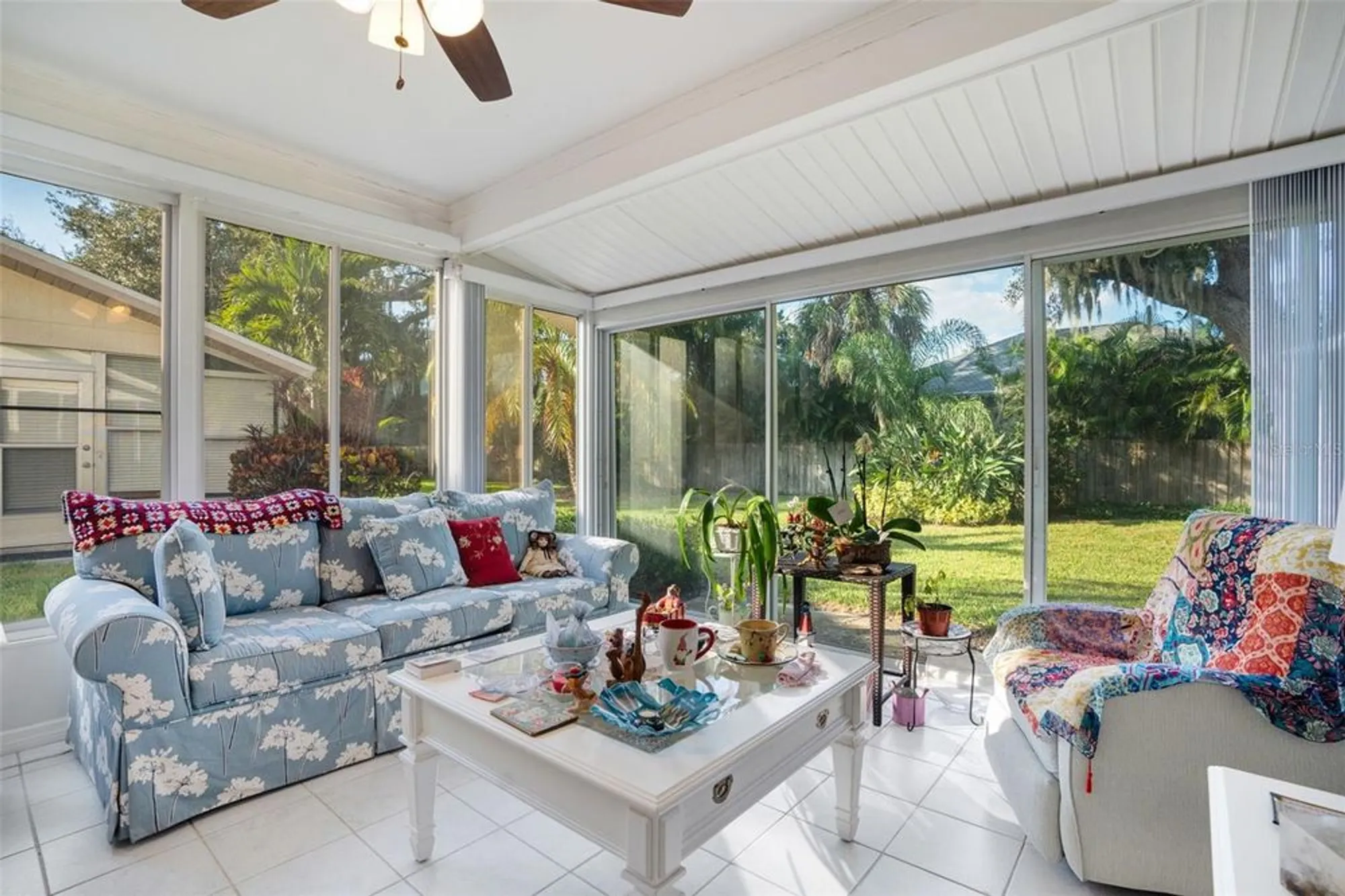 Property Slideshow image 20 of 23 | 4217 oakhurst cir 3023, Sarasota, FL, 34233