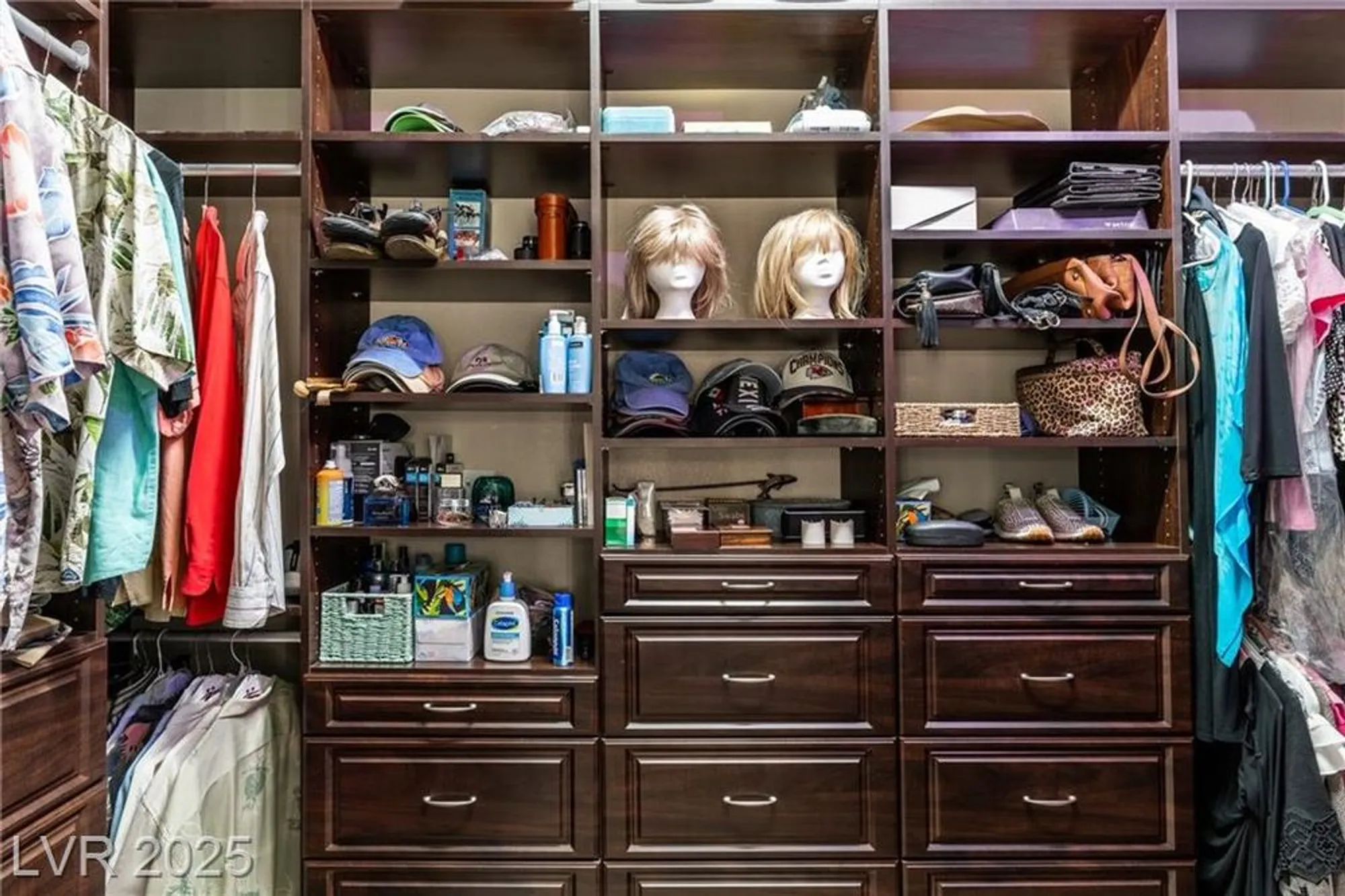 Property Slideshow image 36 of 93 | 6826 regency crest ave, Las Vegas, NV, 89148