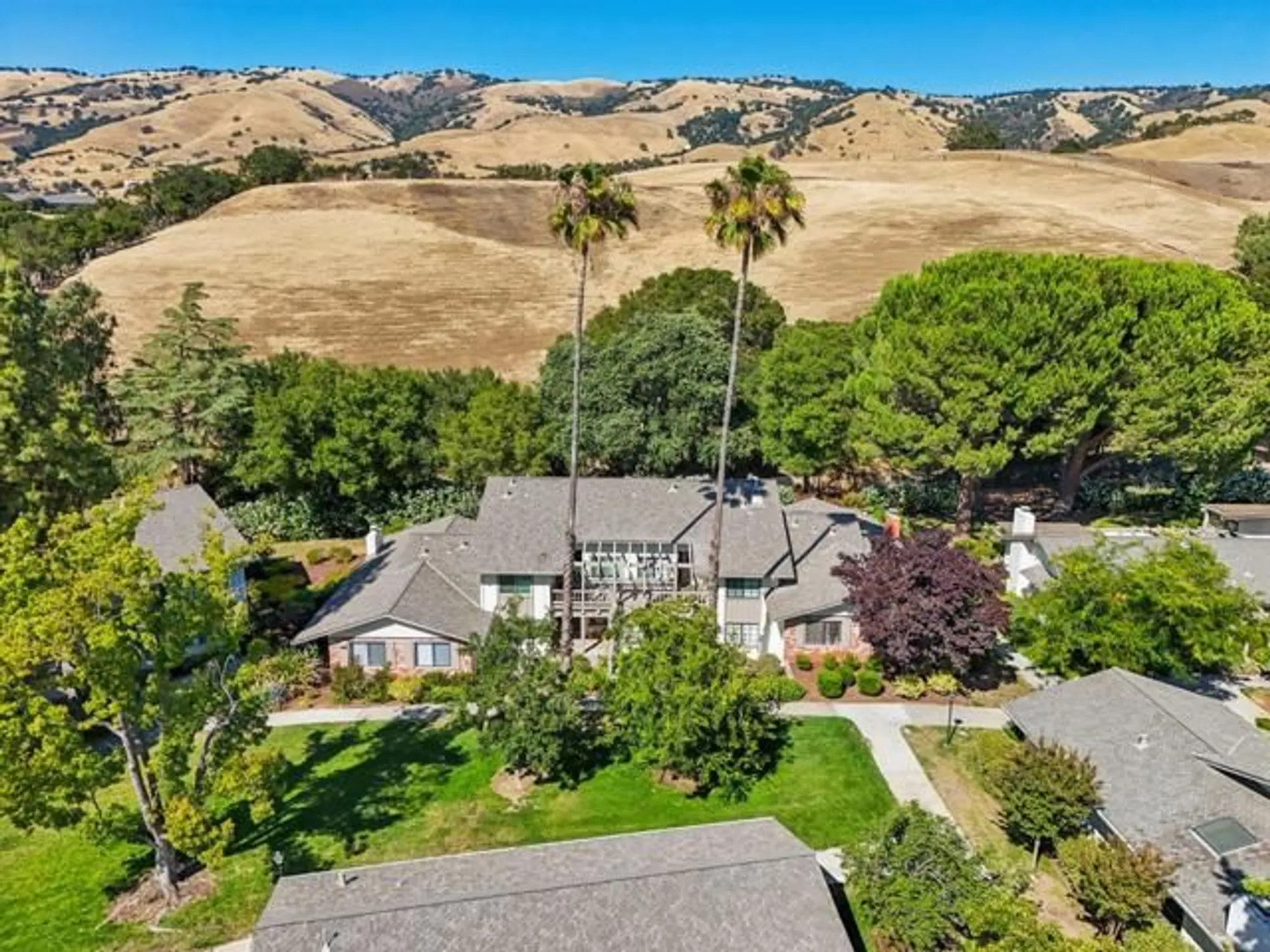 Property Slideshow image 34 of 45 | 5286 cribari hts, San Jose, CA, 95135