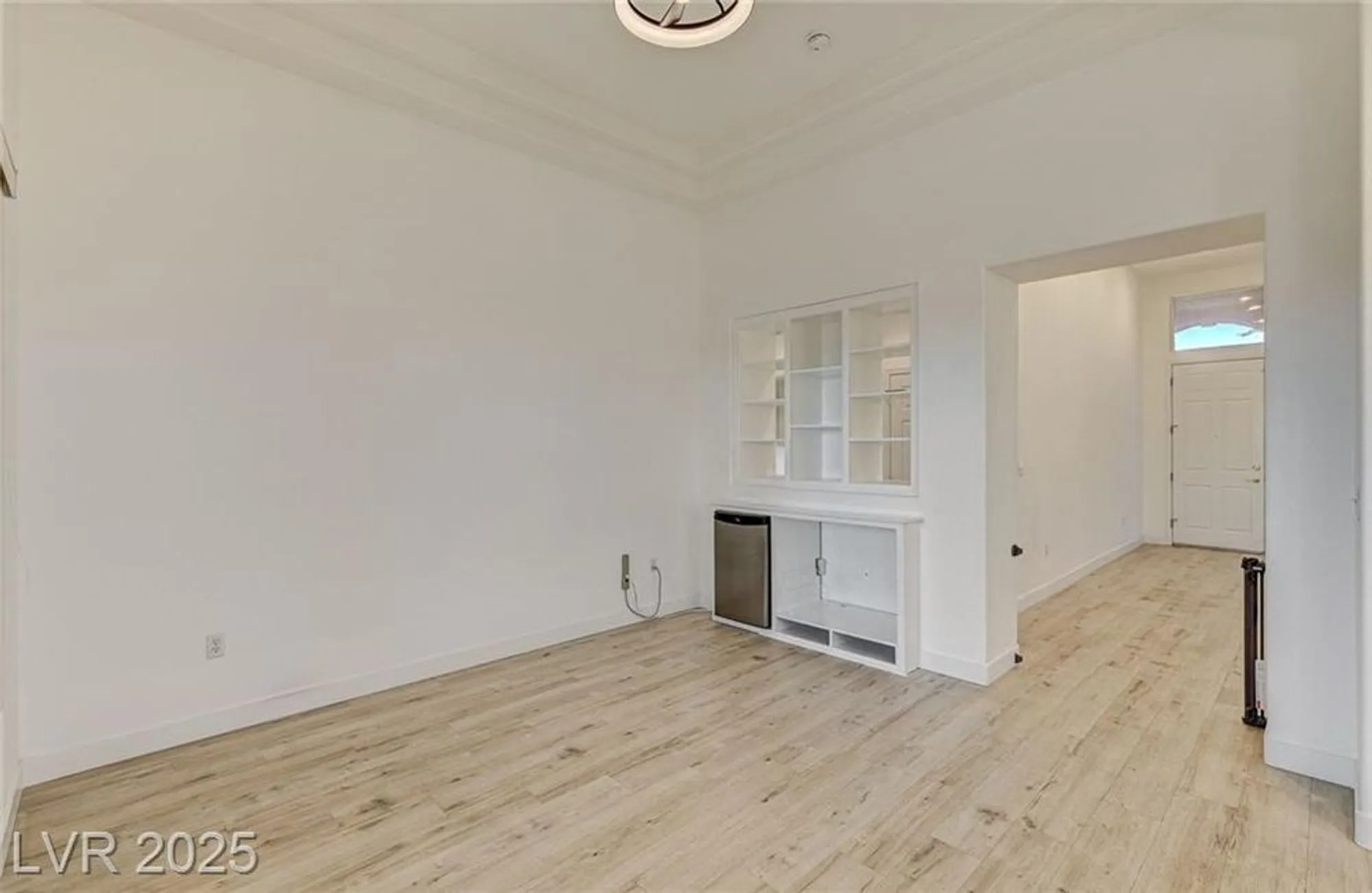 Property Slideshow image 12 of 47 | 10725 mission lakes ave, Las Vegas, NV, 89134