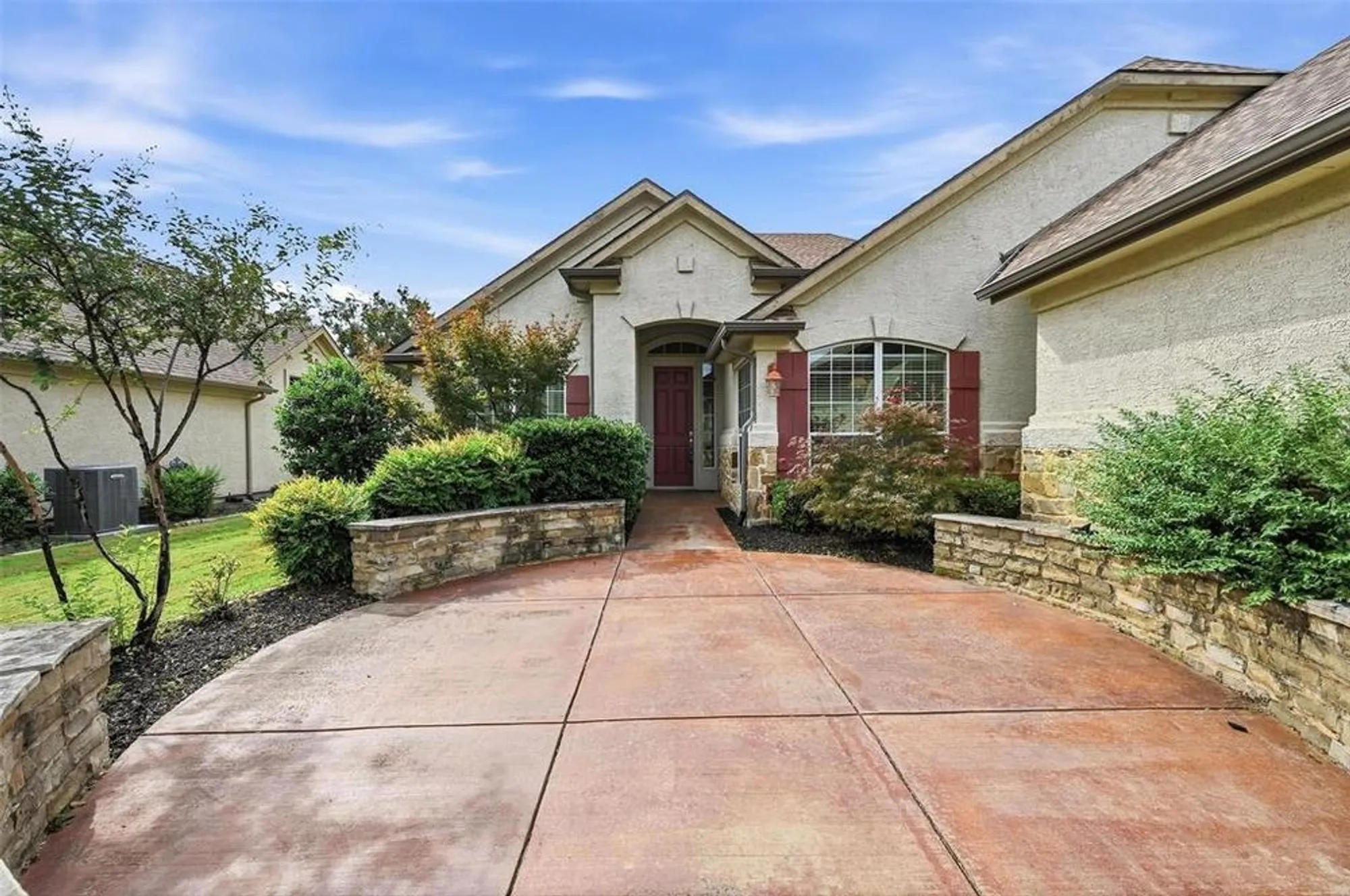 Property Slideshow image 2 of 39 | 10417 belvedere dr, Denton, TX, 76207