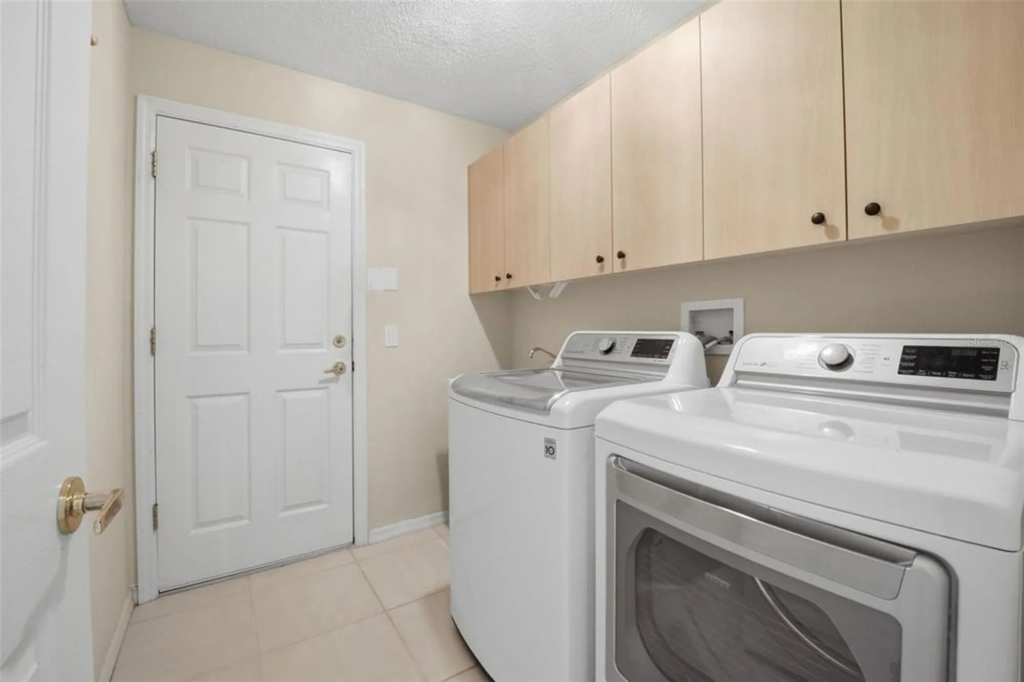 Property Slideshow image 31 of 59 | 1228 ashbourne cir, Trinity, FL, 34655