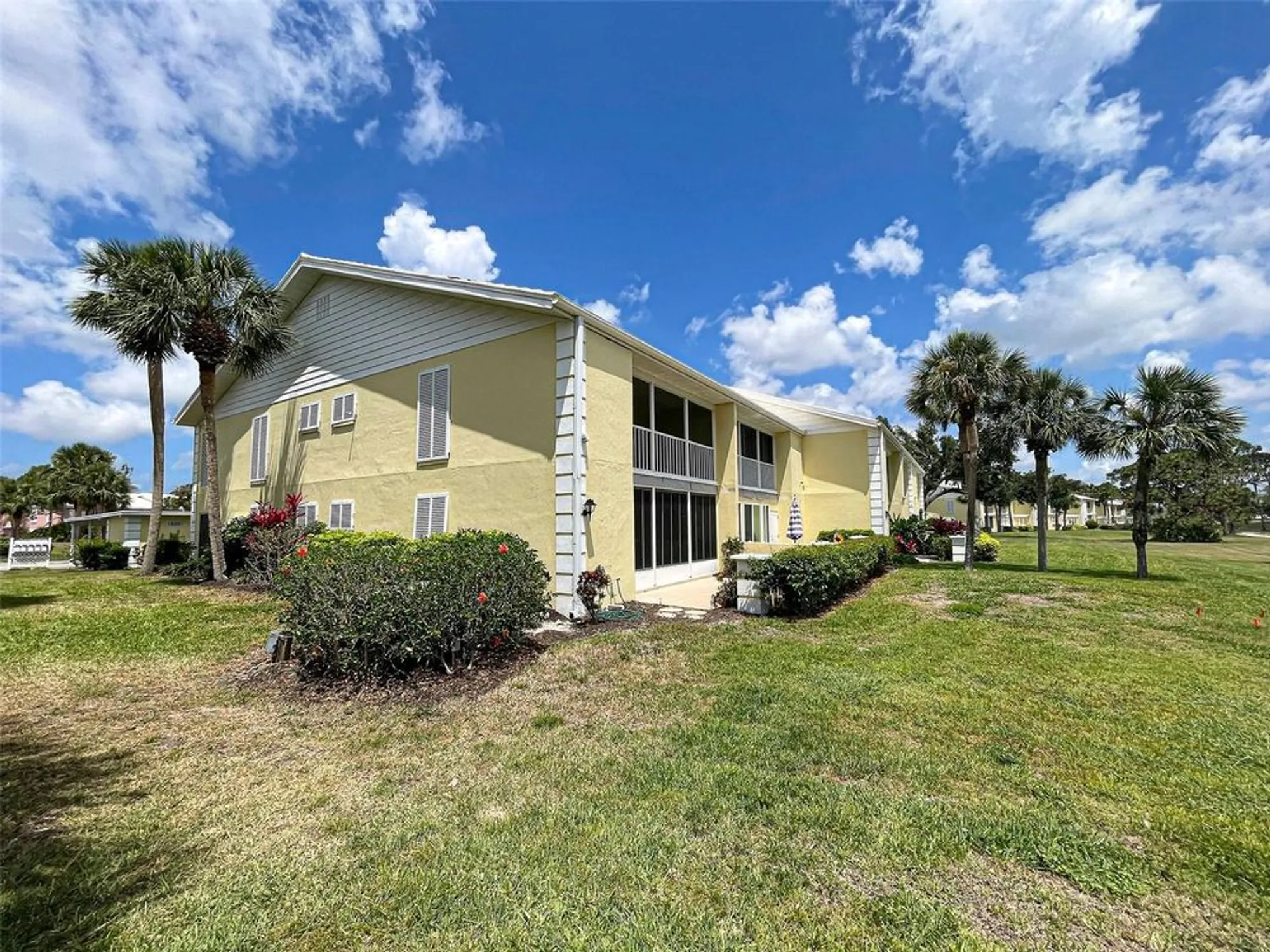 Property Slideshow image 48 of 76 | 418 cerromar ct 261, Venice, FL, 34293