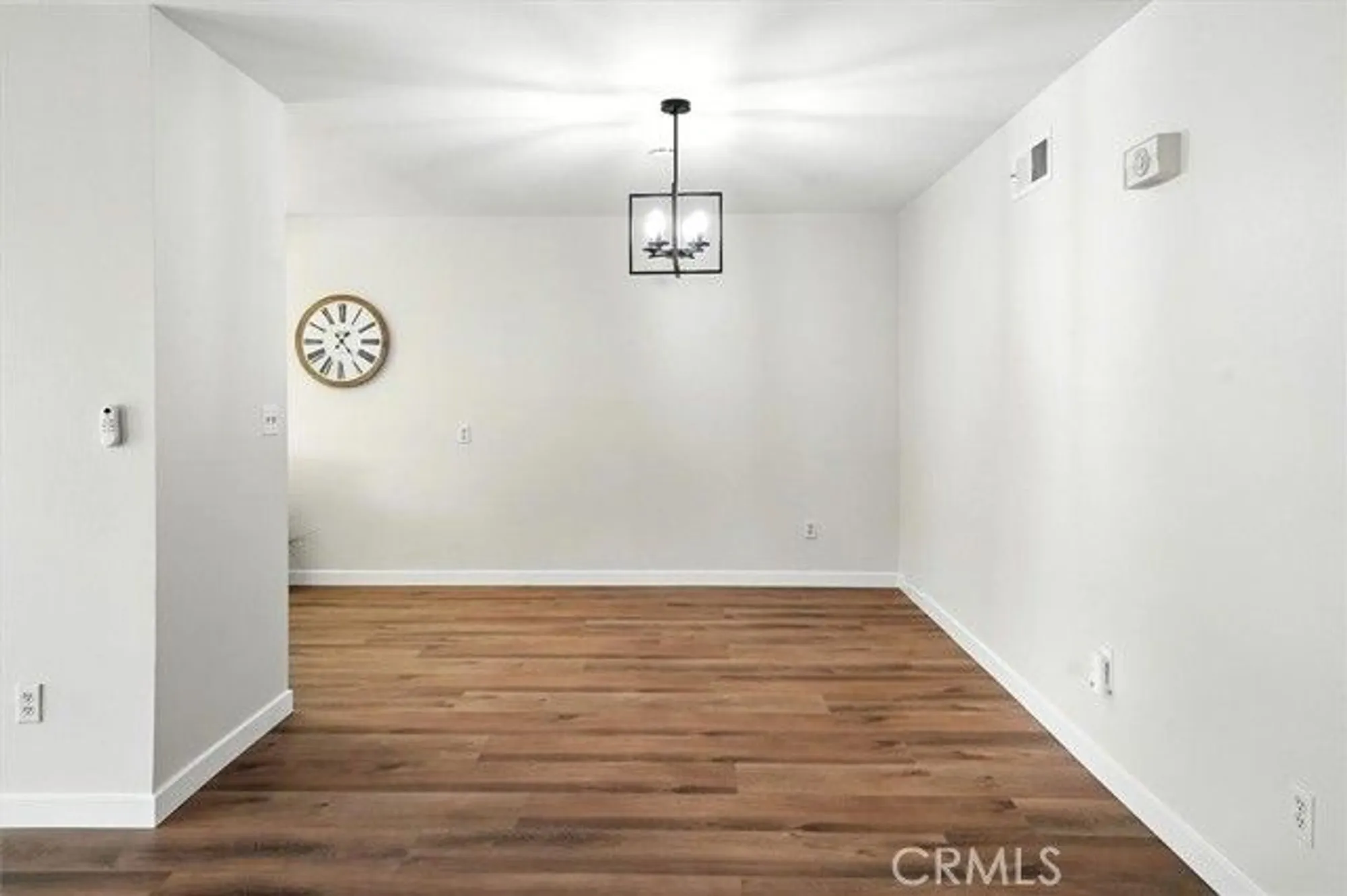 Property Slideshow image 31 of 39 | 26428 circle knoll ct, Newhall, CA, 91321